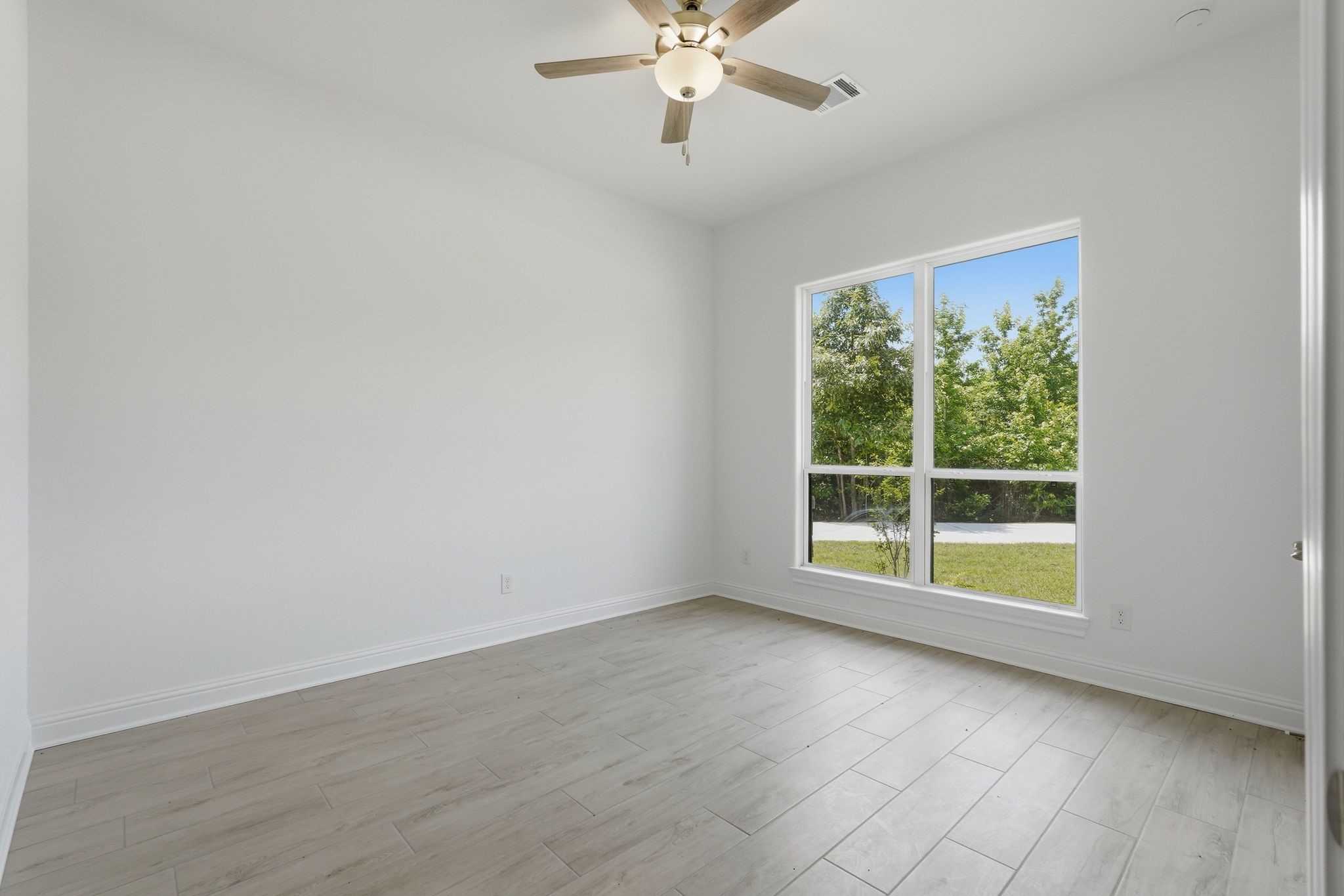 16081 Forest Mill Road Property Photo 24
