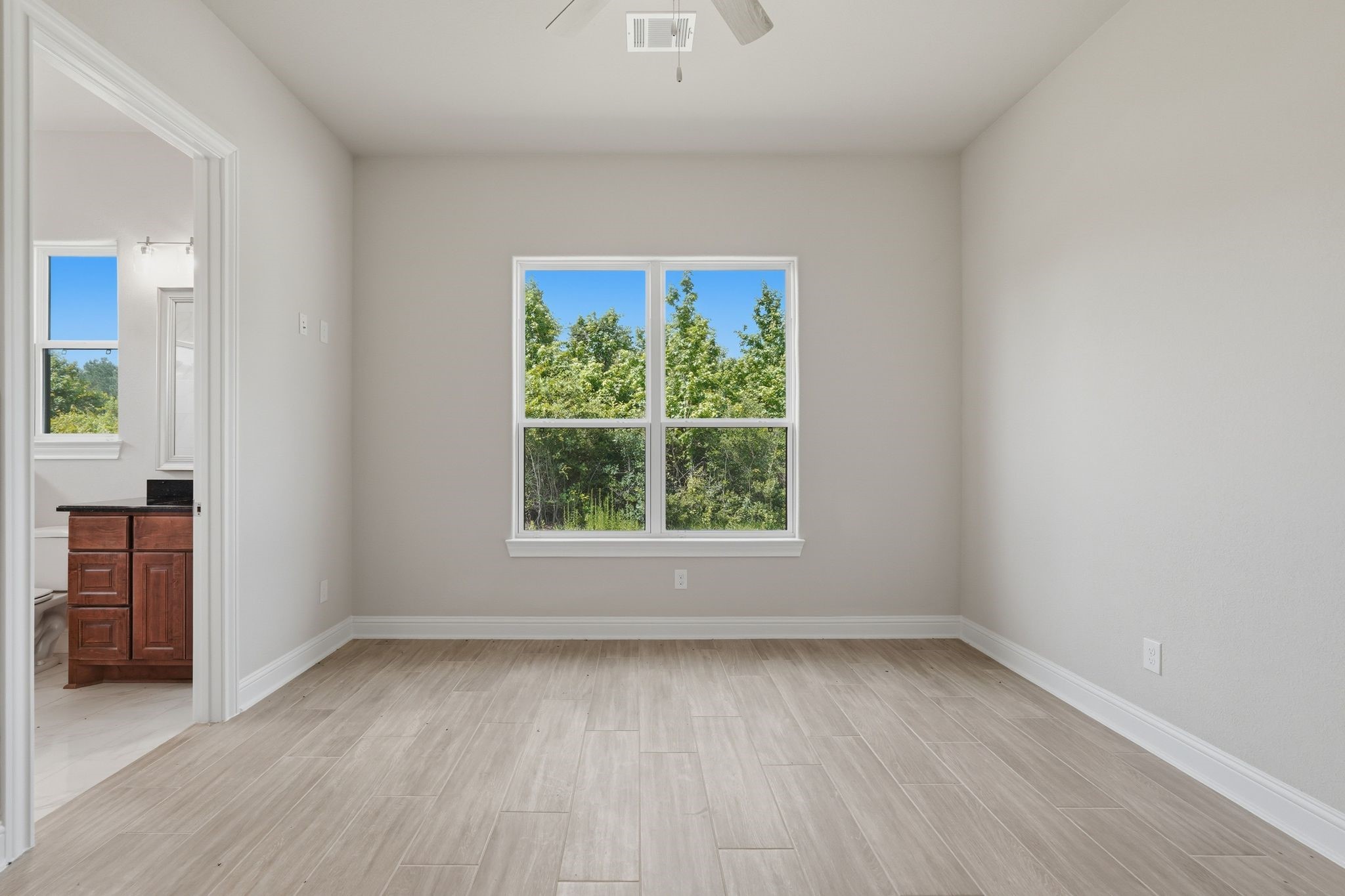 16081 Forest Mill Road Property Photo 33