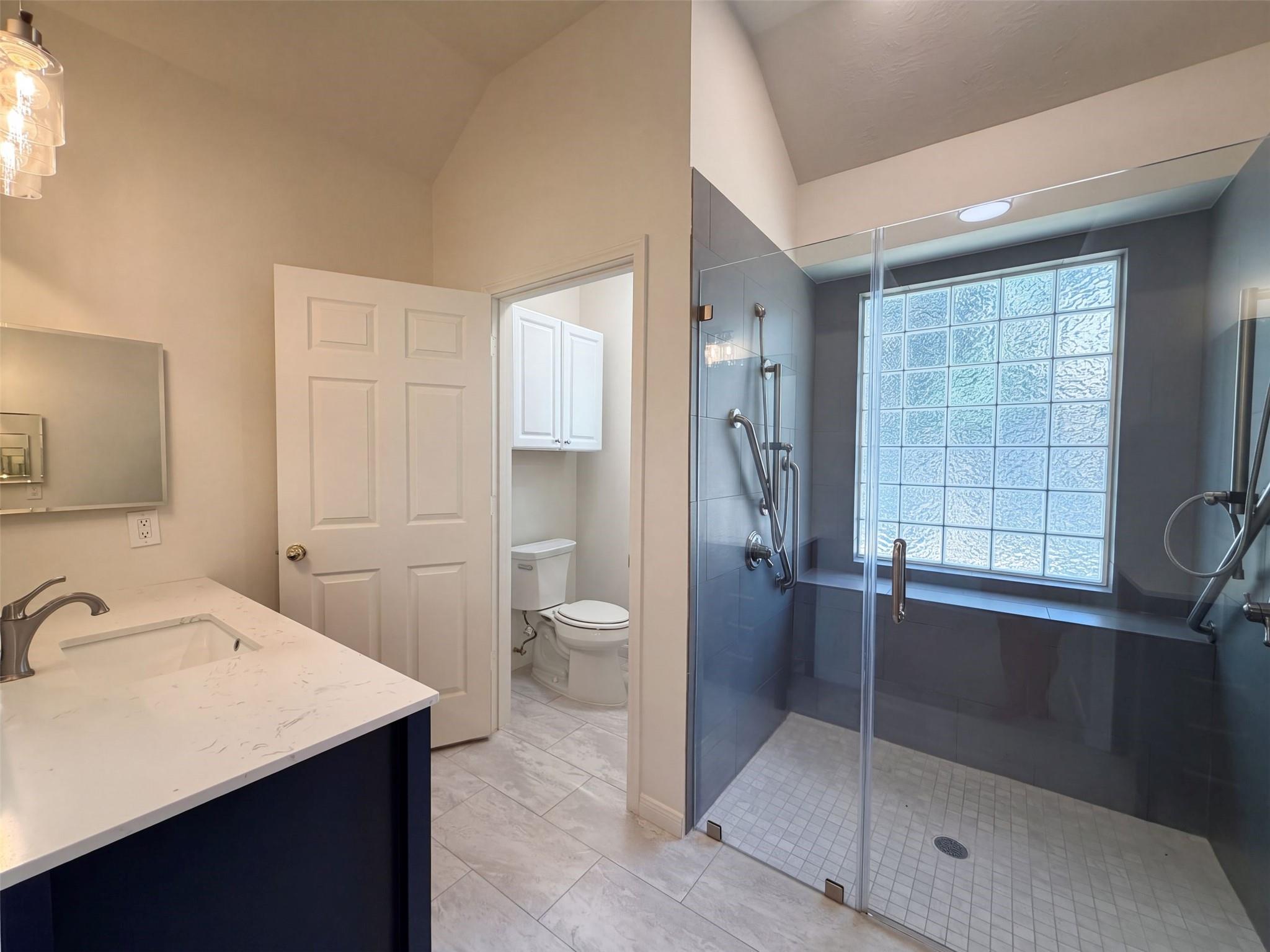 20402 Willow Trace Drive Property Photo 11