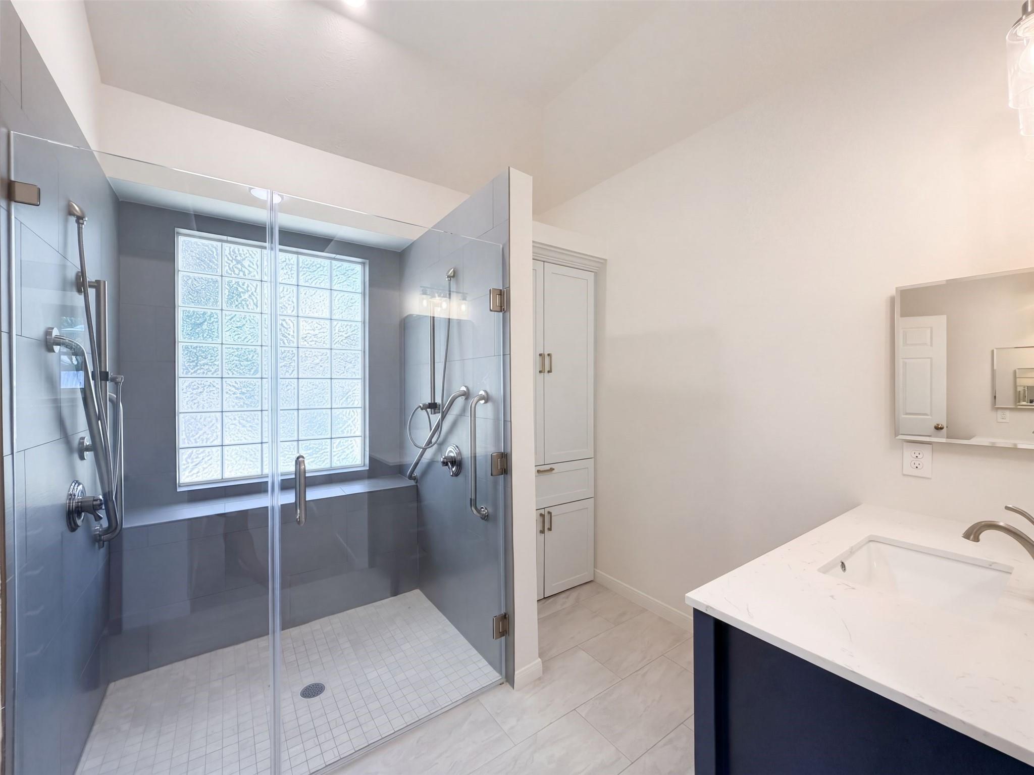 20402 Willow Trace Drive Property Photo 12