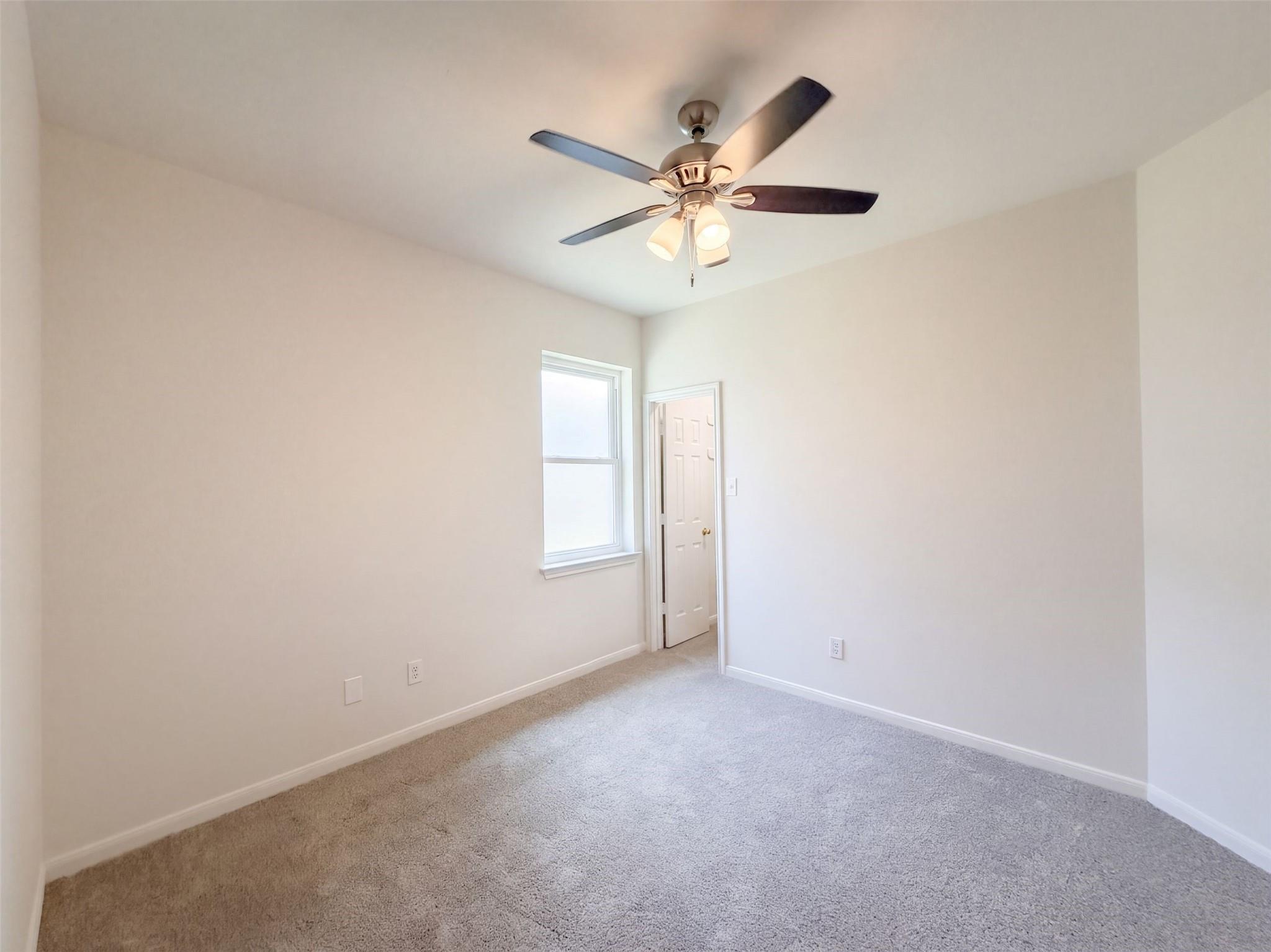 20402 Willow Trace Drive Property Photo 14