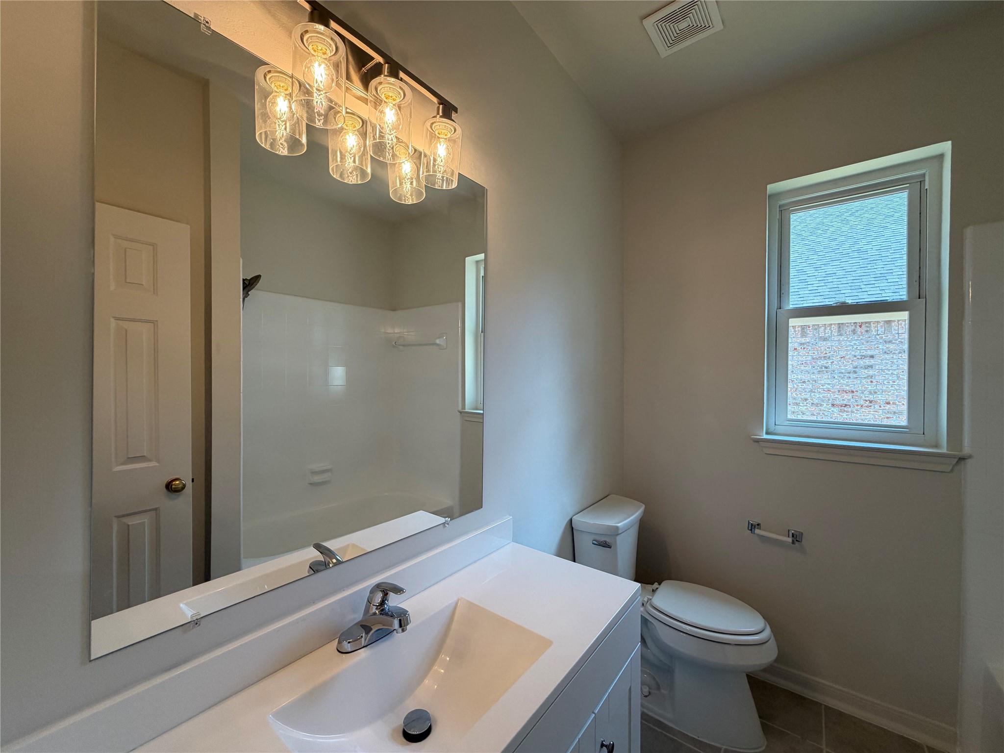 20402 Willow Trace Drive Property Photo 16