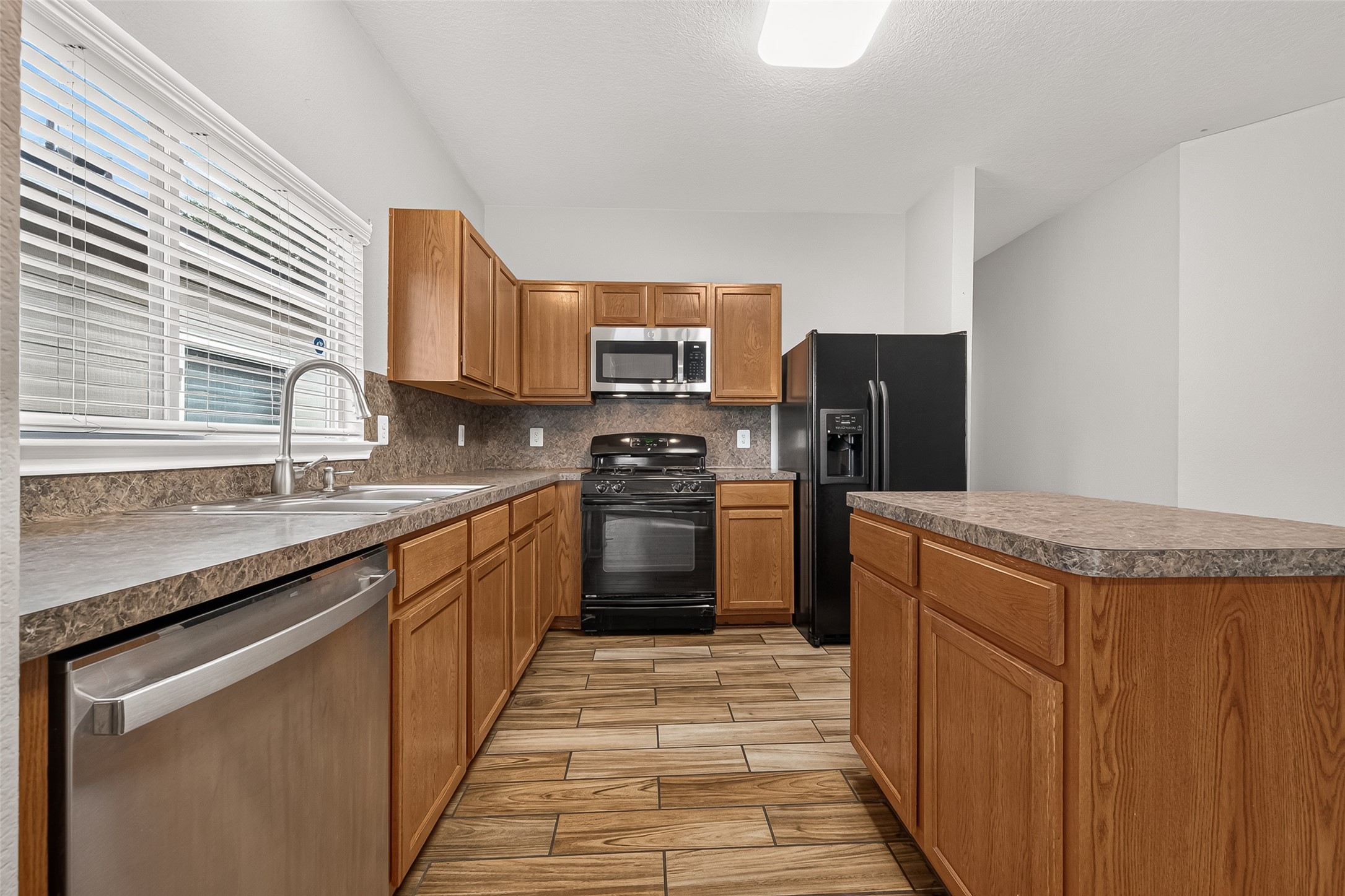 11747 Jelicoe Drive Property Photo 14