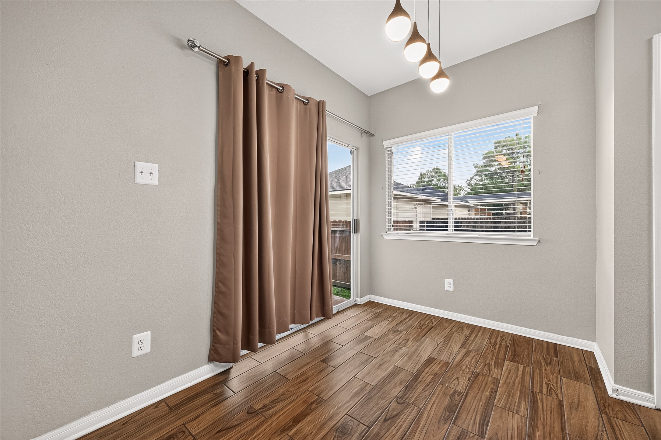 11747 Jelicoe Drive Property Photo 17