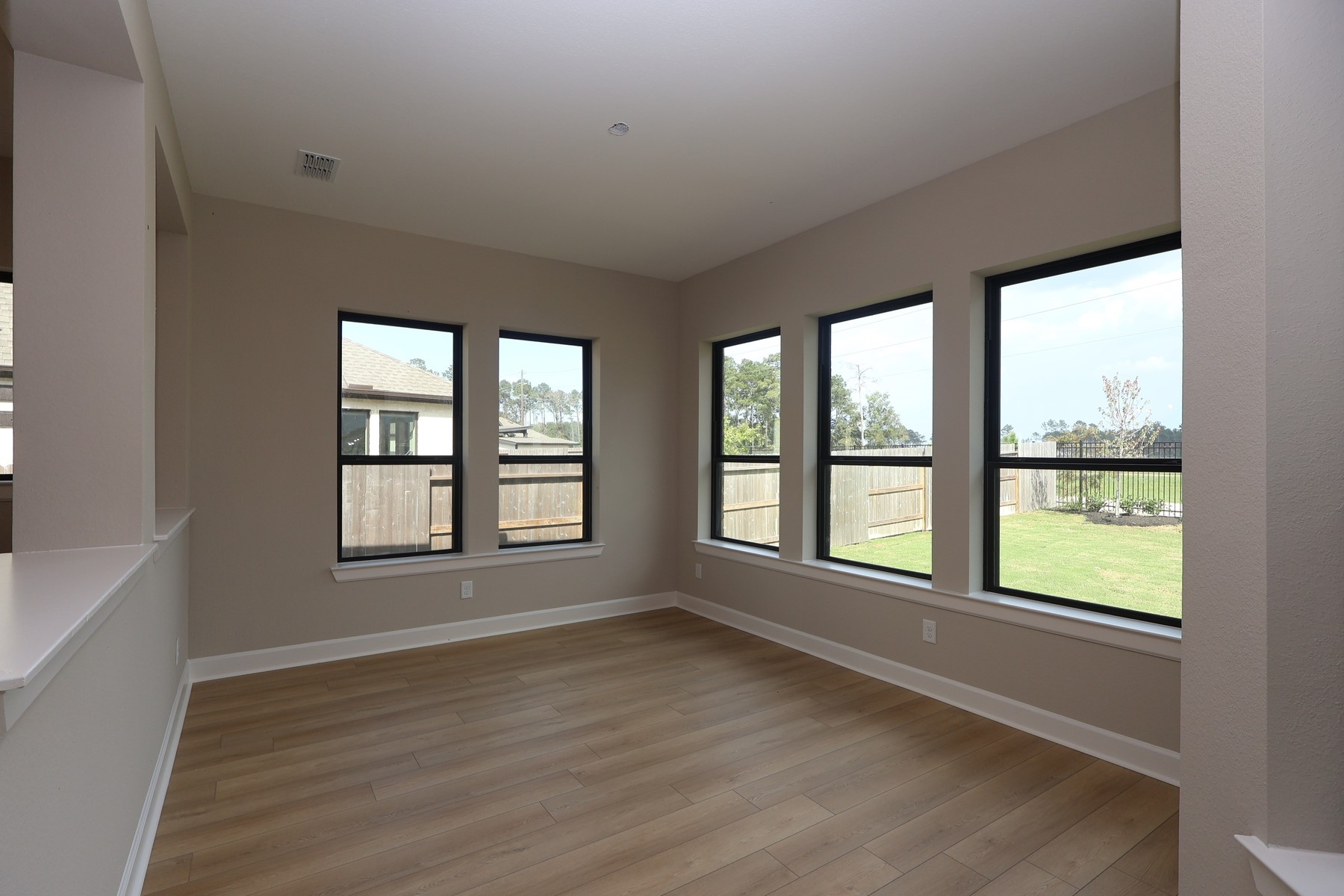 18015 Lobos Point Lane Property Photo 9