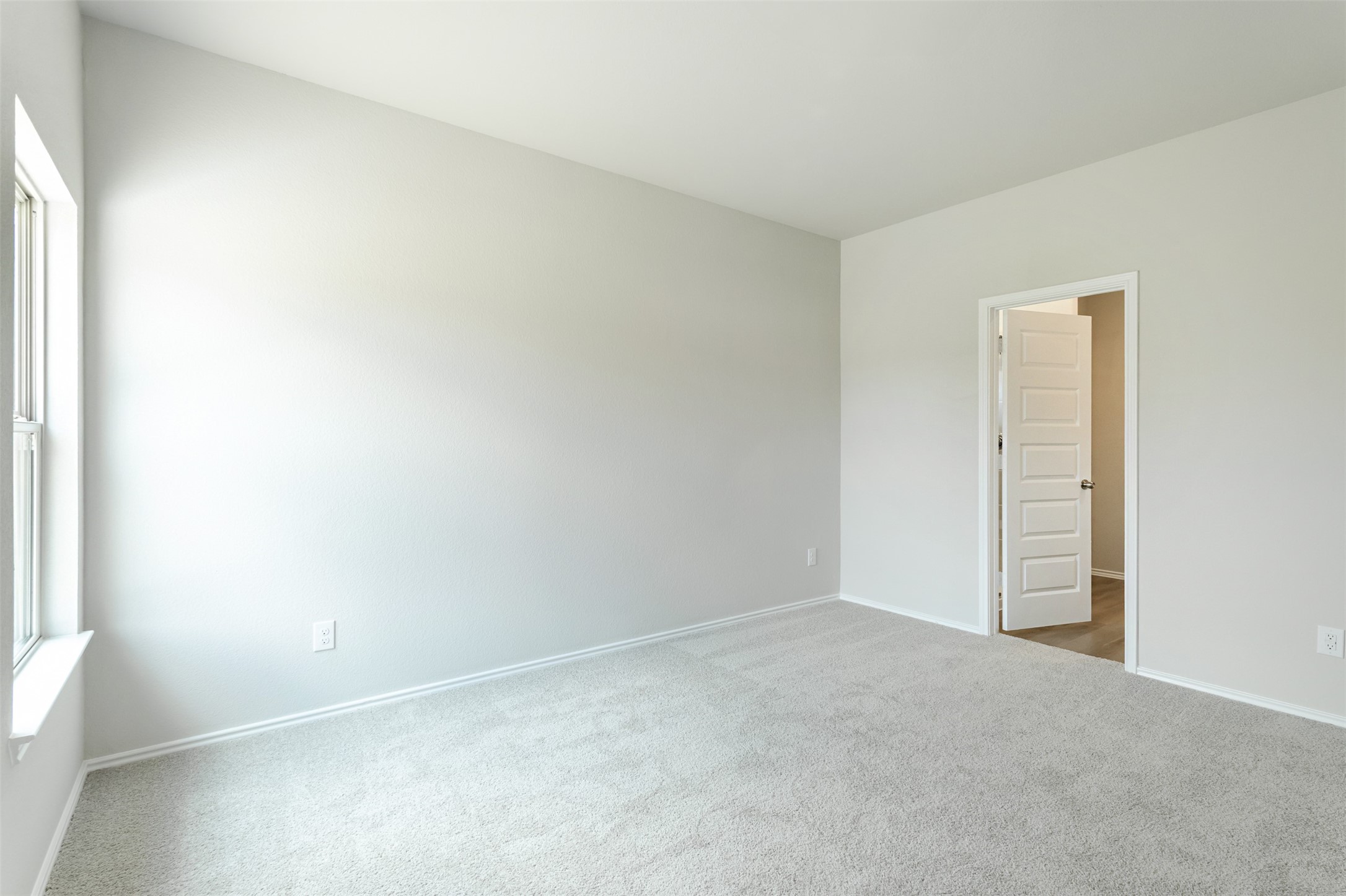 8205 Red Spruce St Property Photo 14