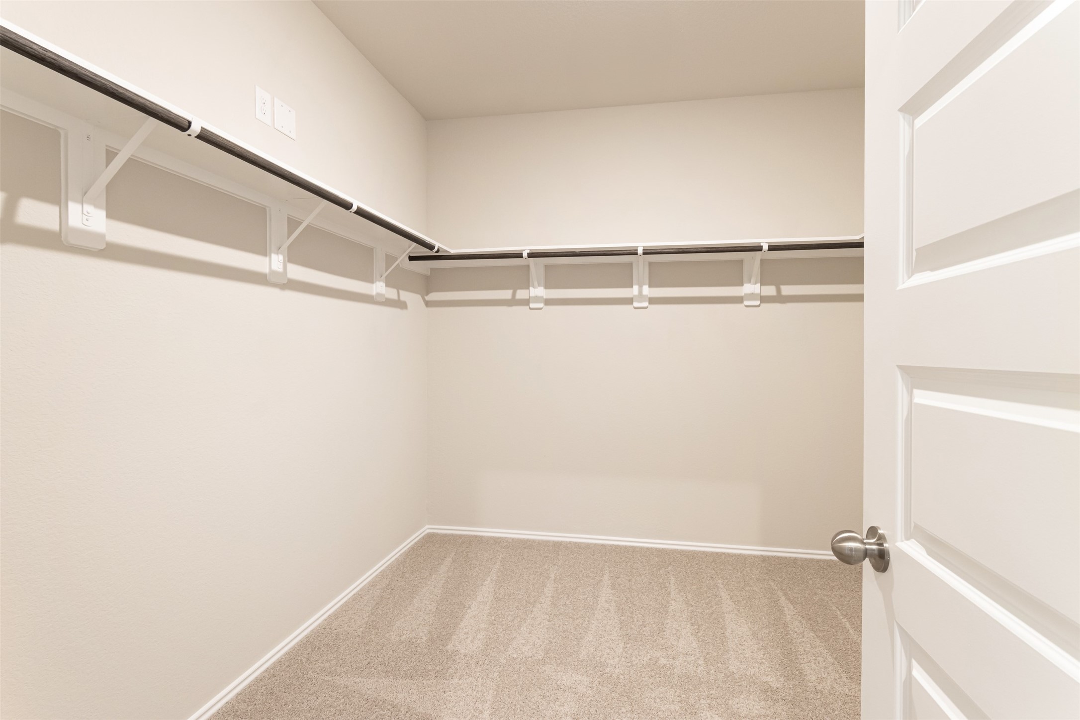 8205 Red Spruce St Property Photo 21