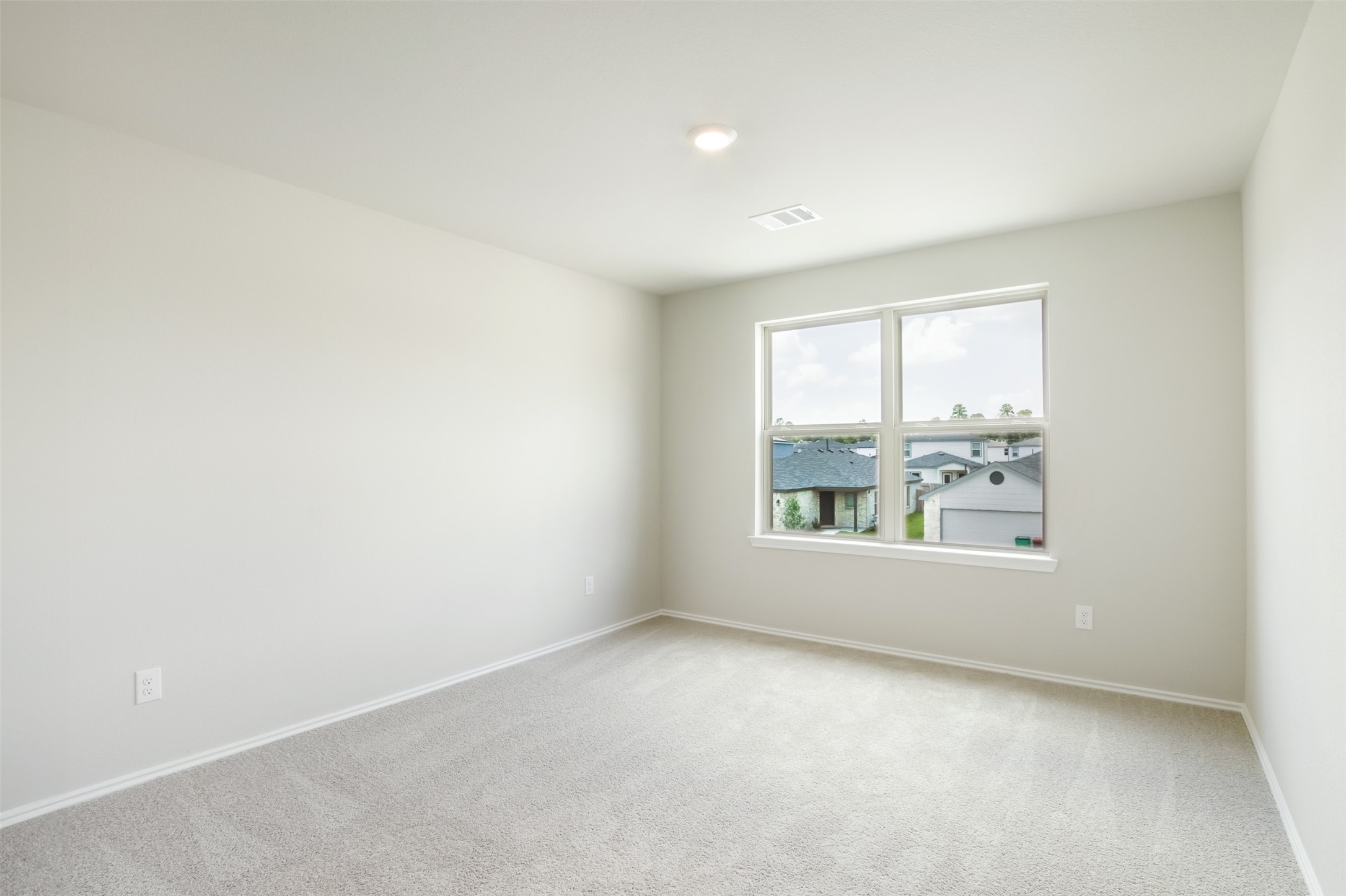8205 Red Spruce St Property Photo 33