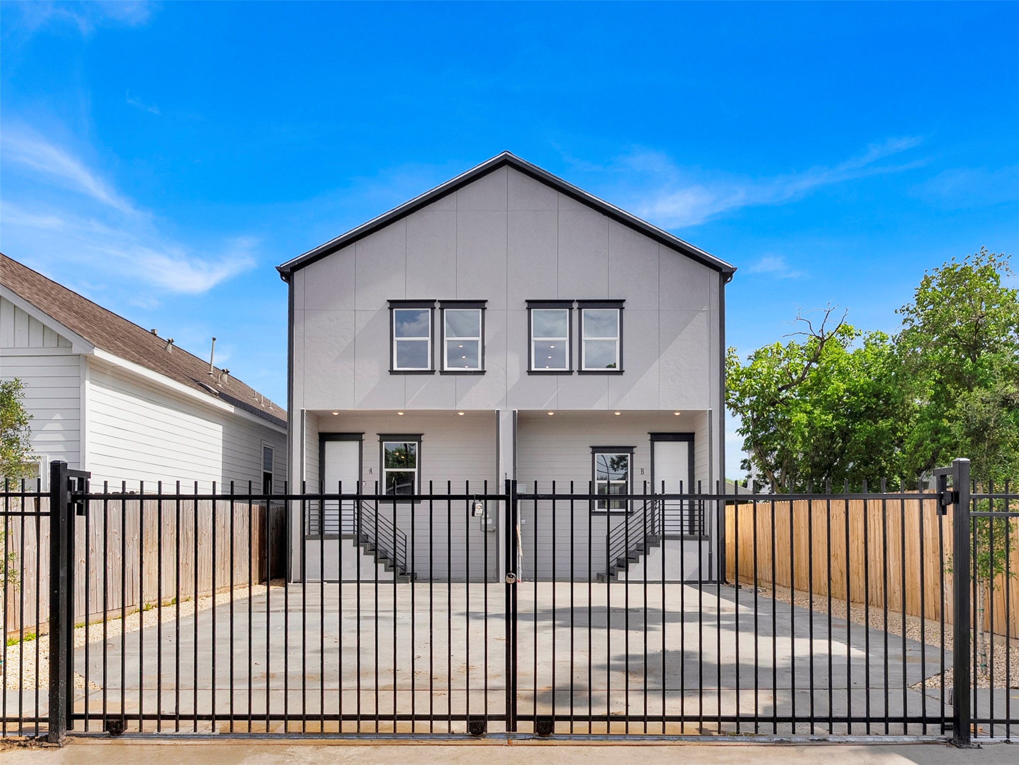1311 E 33rd Street Property Photo 1