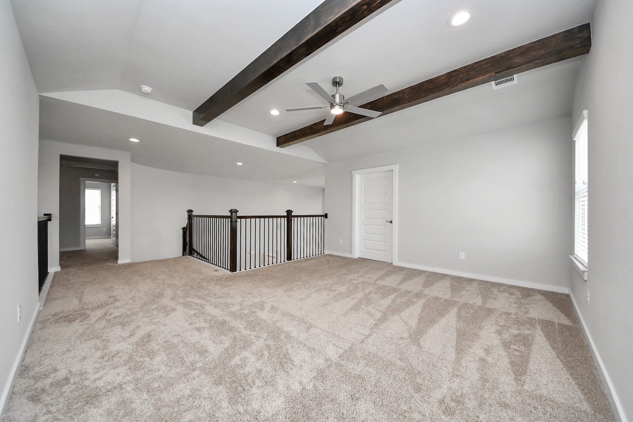 1500 Sunrise Gables Drive Property Photo 30