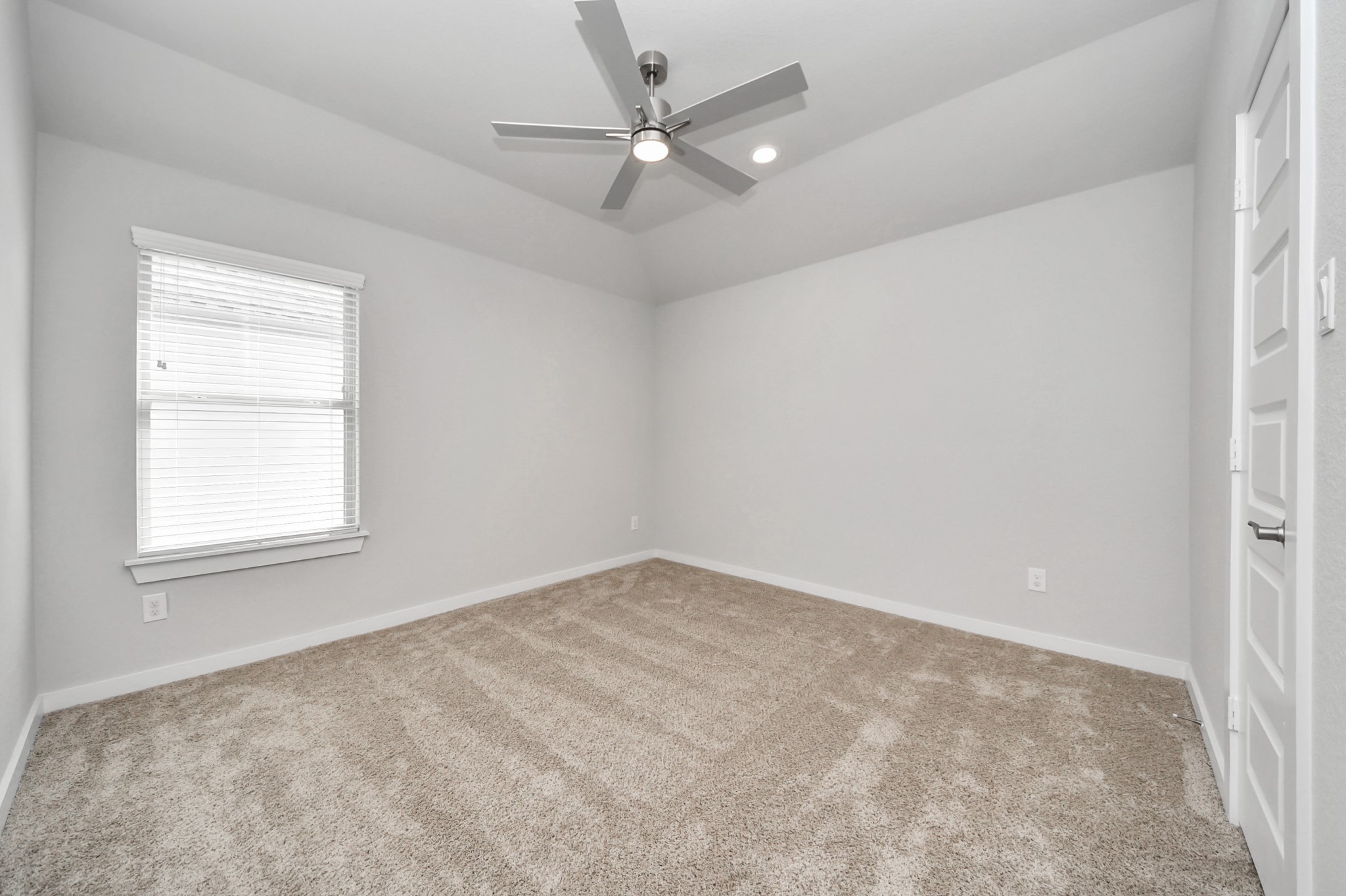 1500 Sunrise Gables Drive Property Photo 36