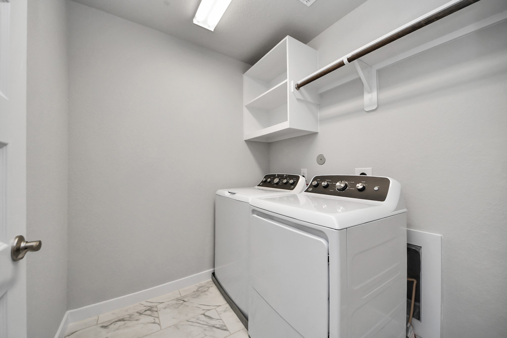 1500 Sunrise Gables Drive Property Photo 37