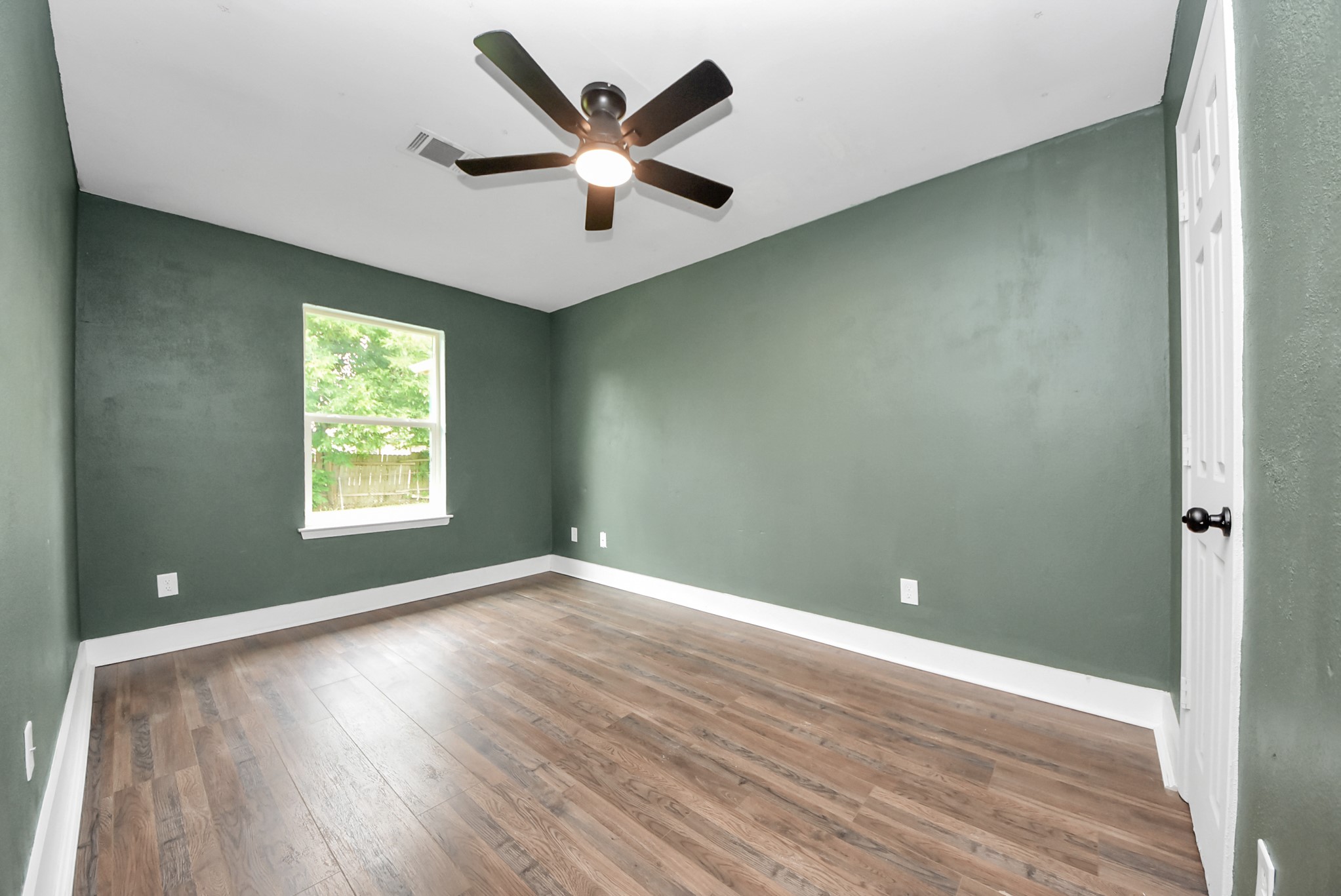 608 Trinity Lane Property Photo 18