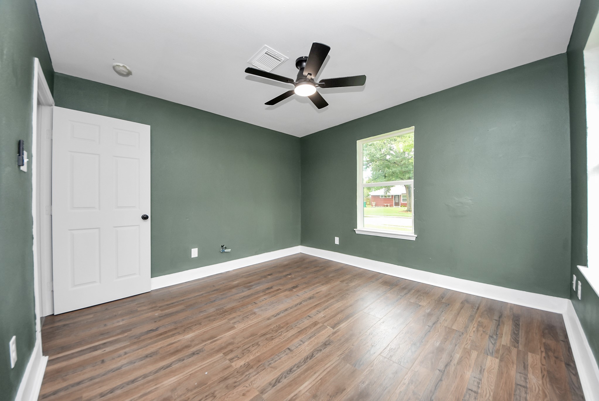 608 Trinity Lane Property Photo 24