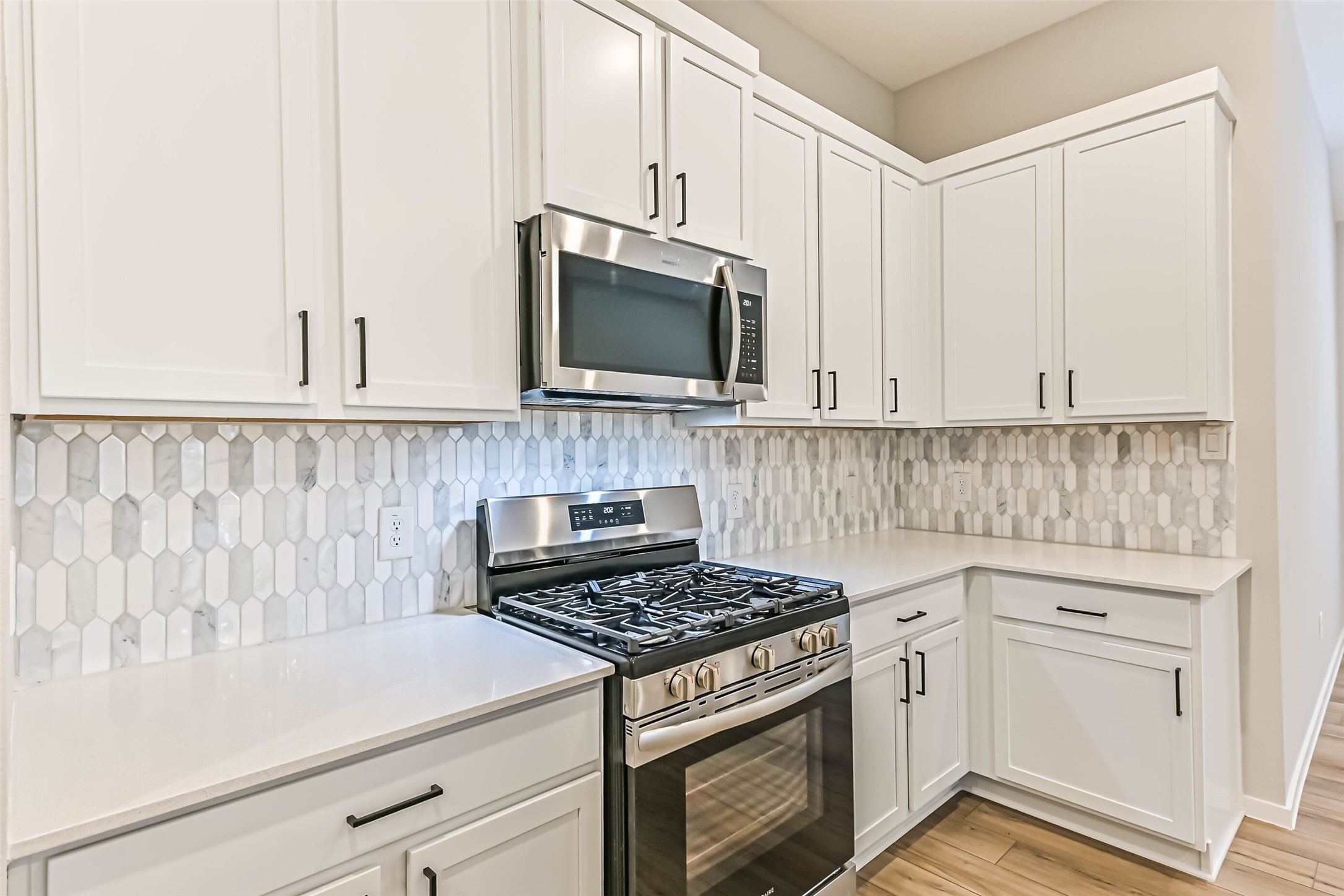 3106 Mariner Island Drive Property Photo 18