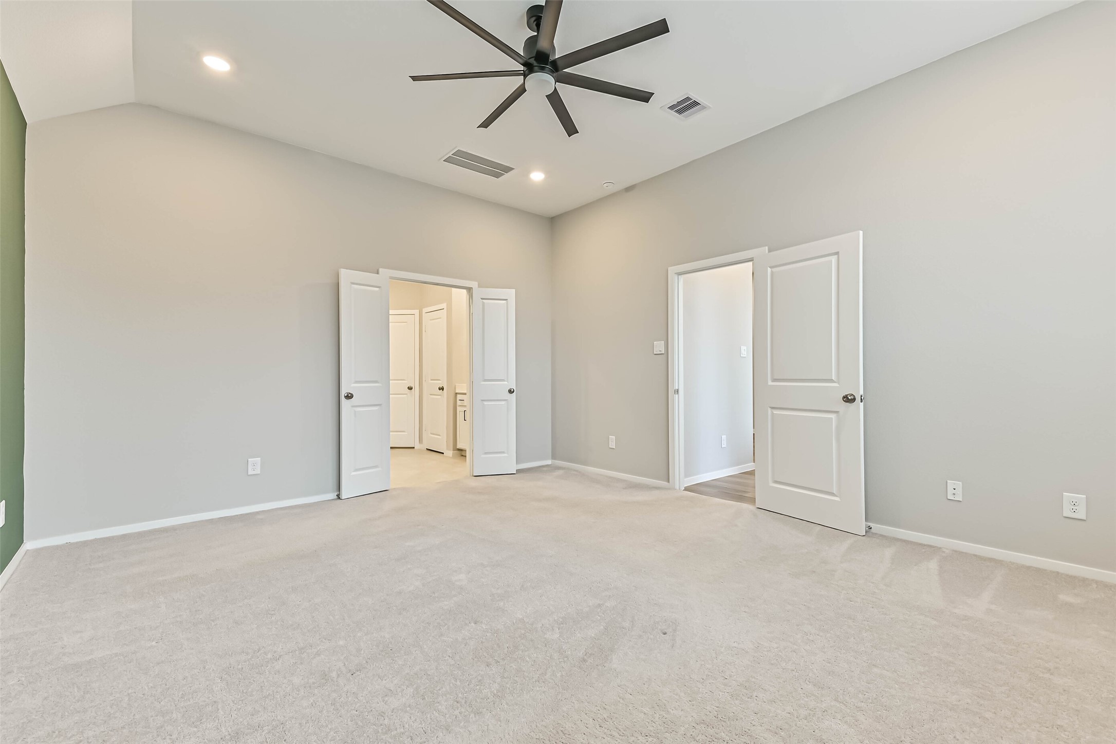 3106 Mariner Island Drive Property Photo 32