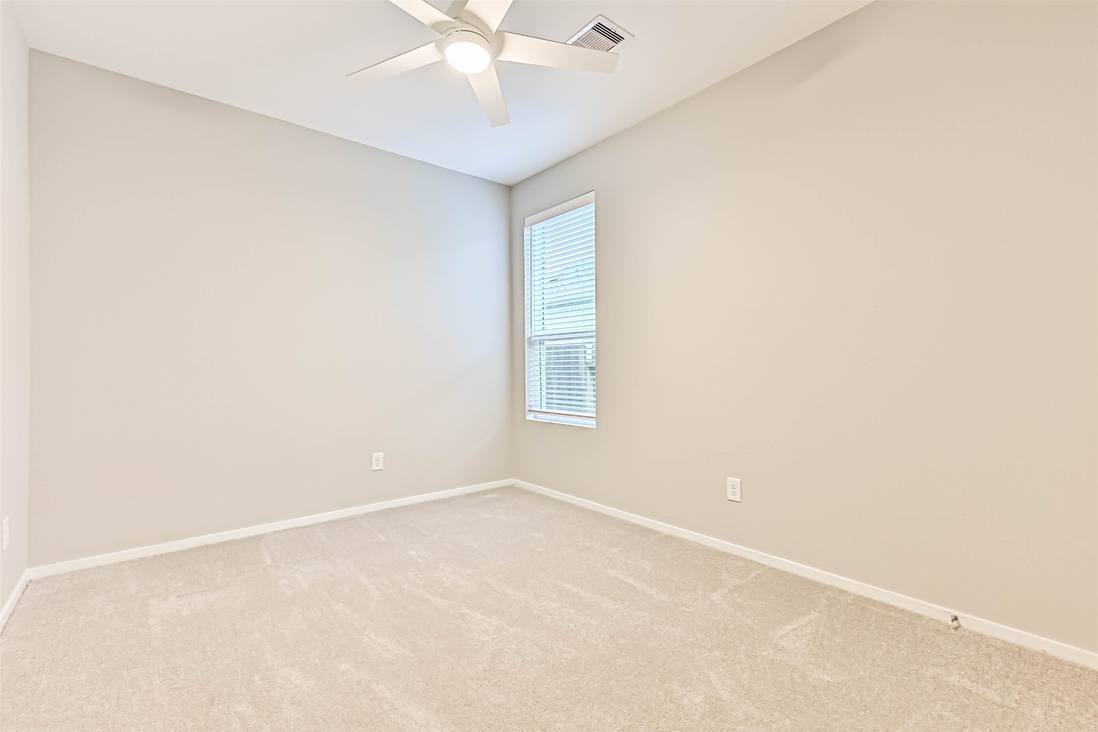 3106 Mariner Island Drive Property Photo 43