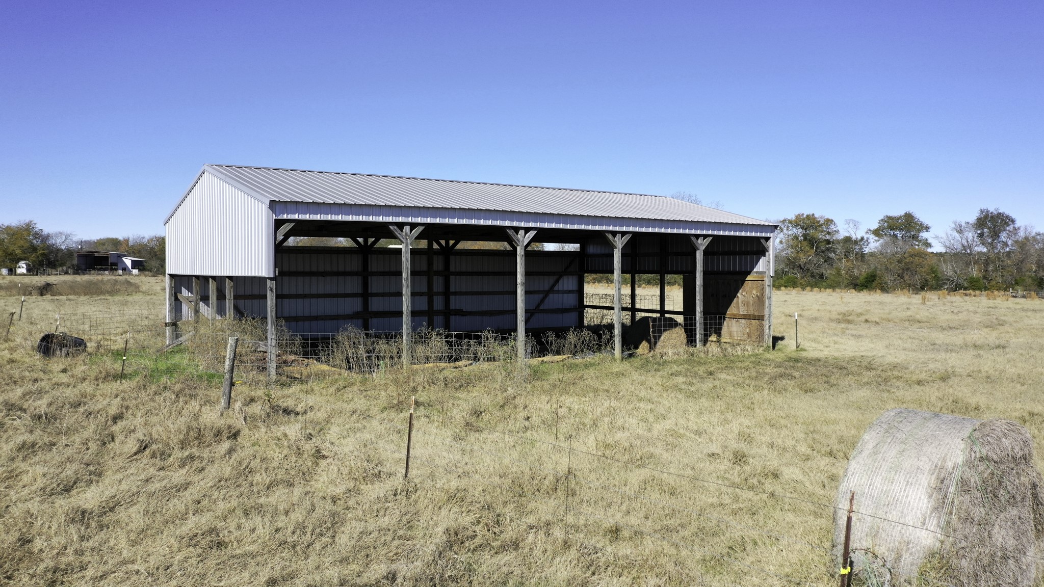 596 & 634 County Road 3057 Property Photo 14