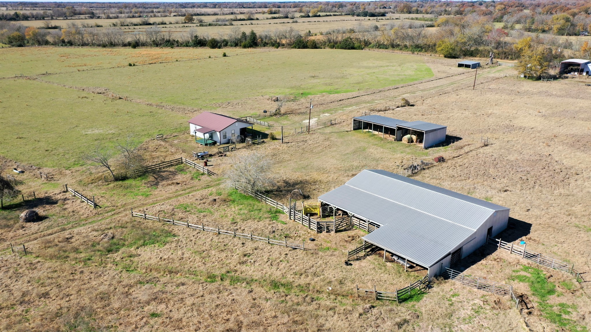 596 & 634 County Road 3057 Property Photo 16