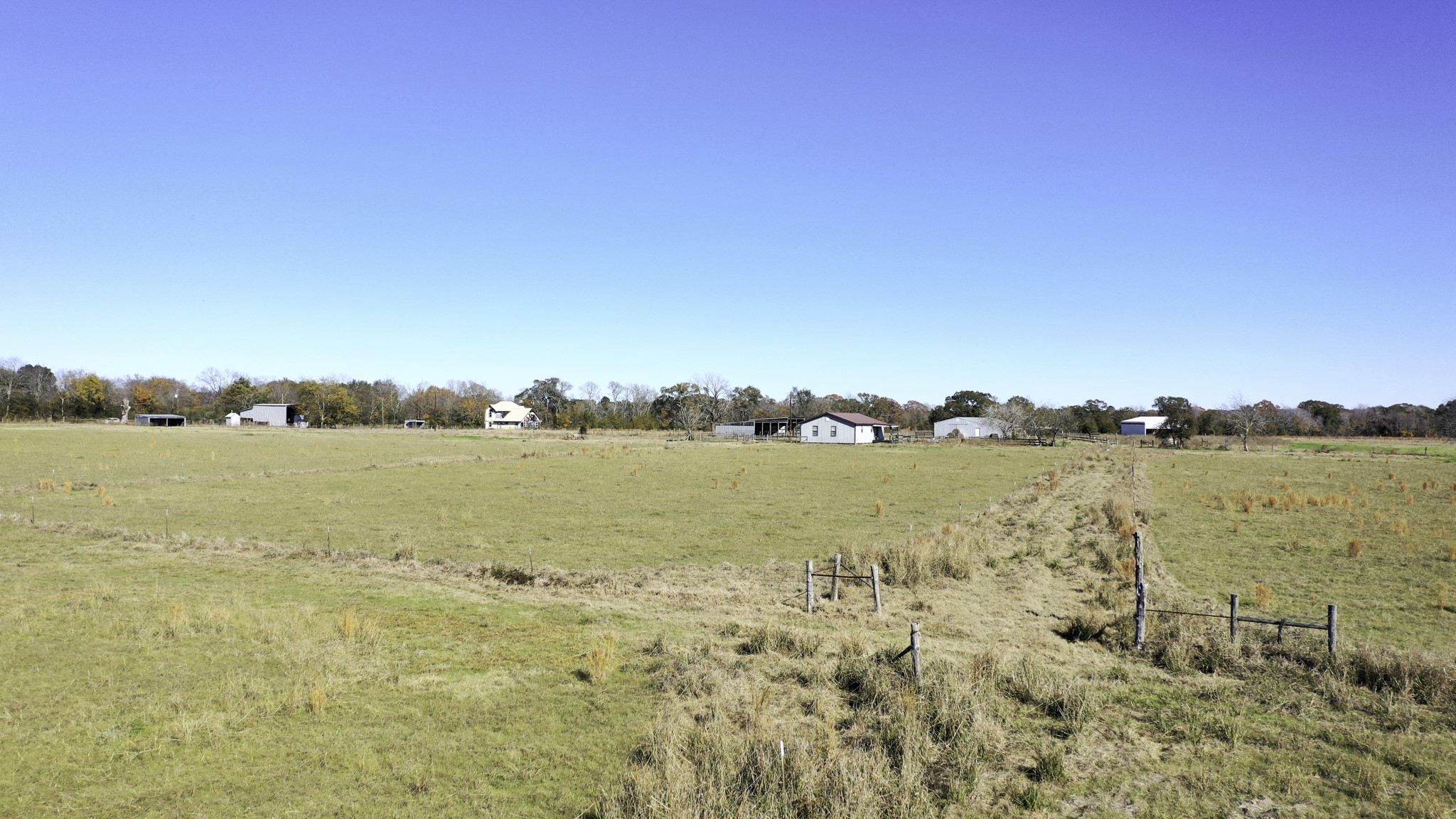 596 & 634 County Road 3057 Property Photo 17