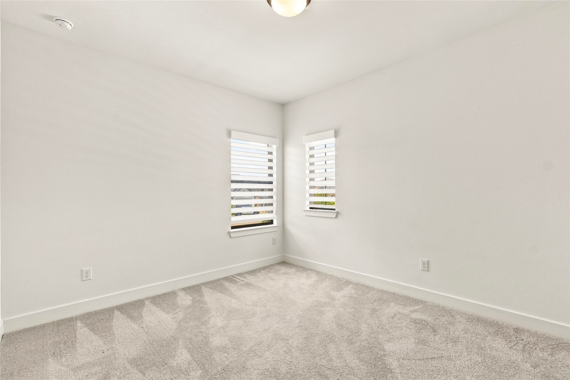 24631 Fluttering Dove Lane Property Photo 19