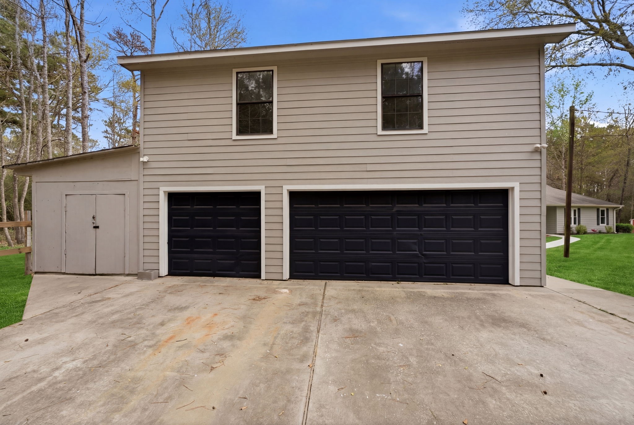5222 Ranch Hill Drive Property Photo 3