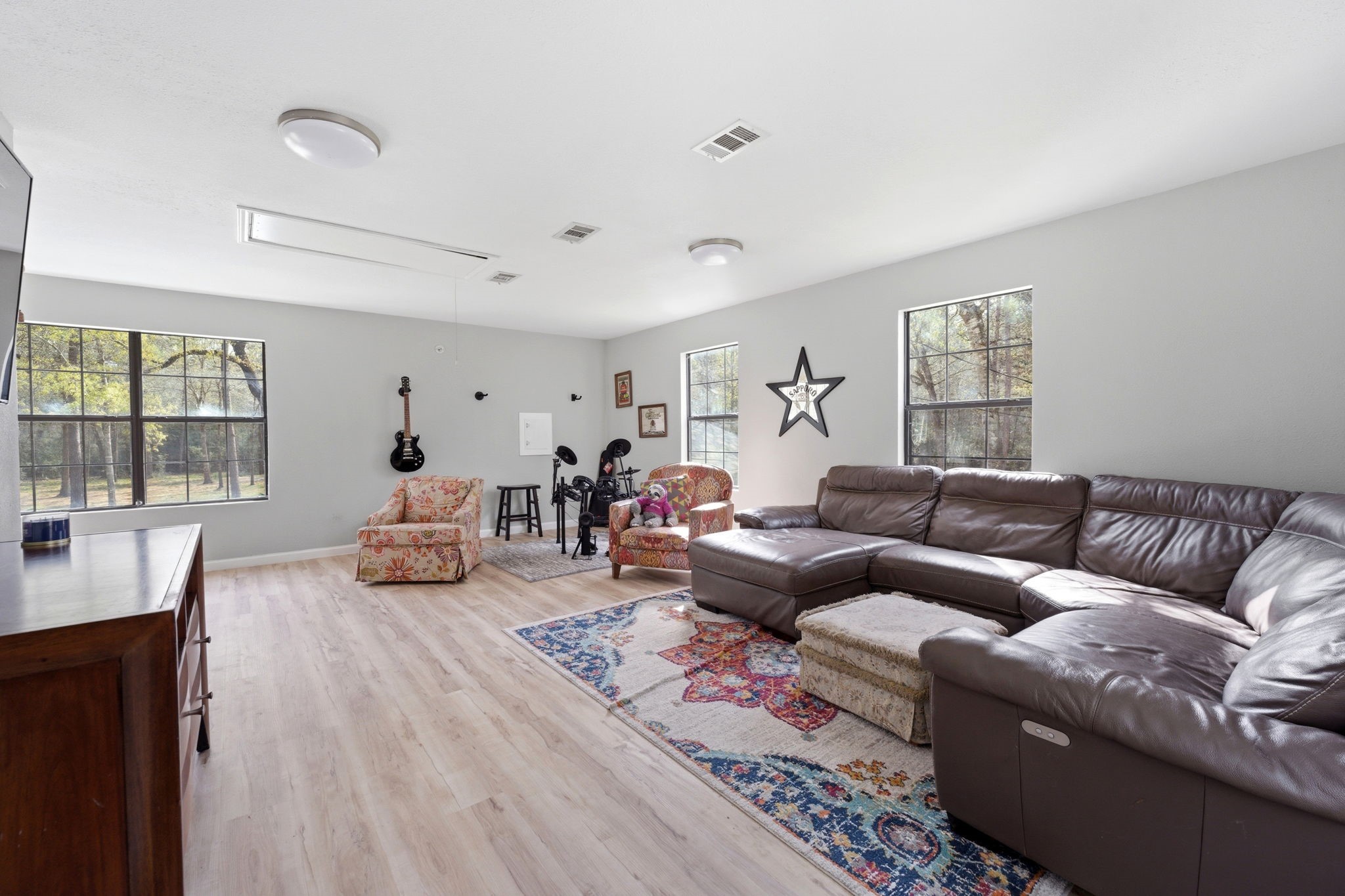 5222 Ranch Hill Drive Property Photo 27