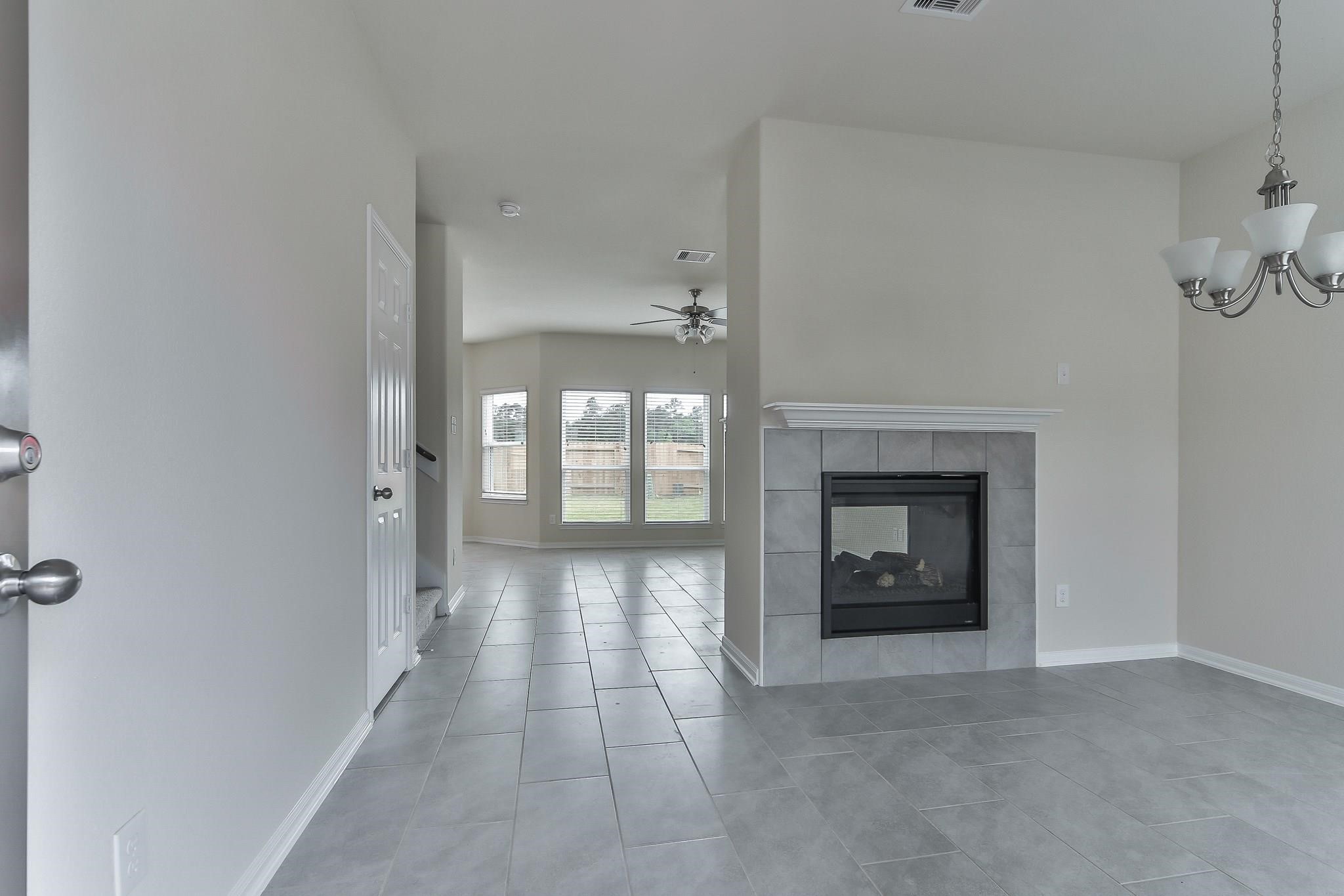 2310 Garden Square Path Property Photo 3