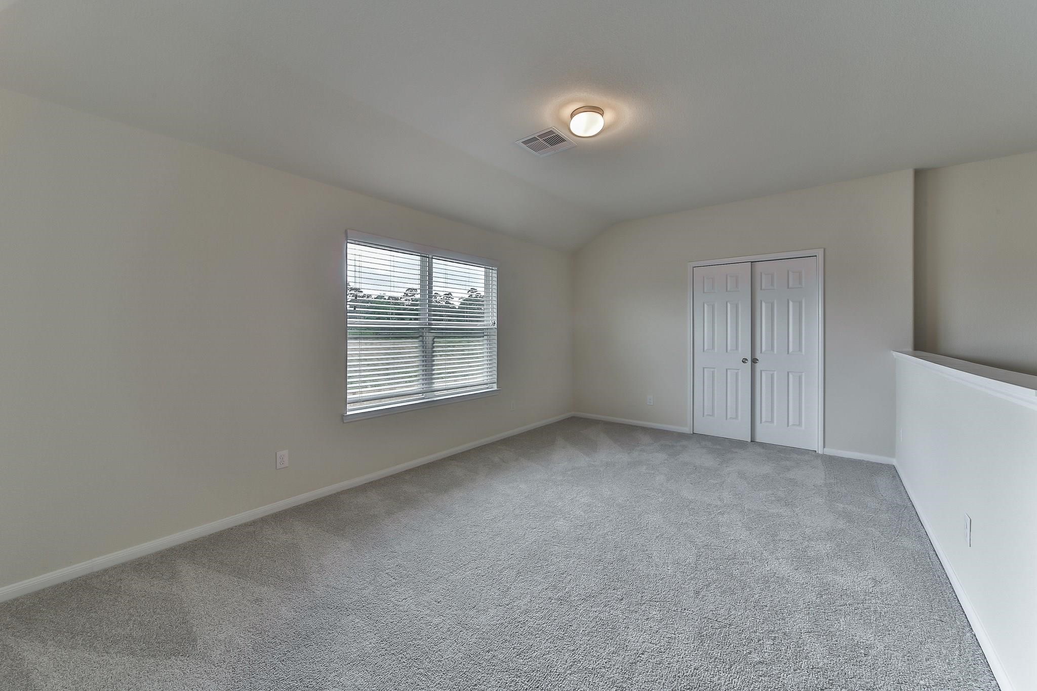 2310 Garden Square Path Property Photo 8
