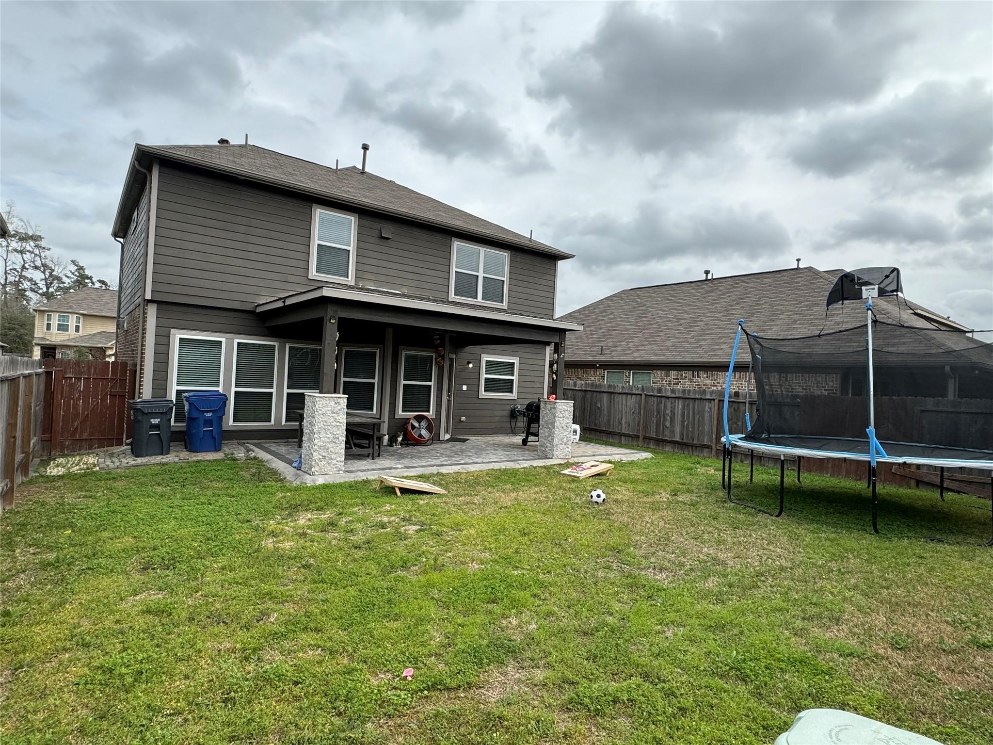2310 Garden Square Path Property Photo 24