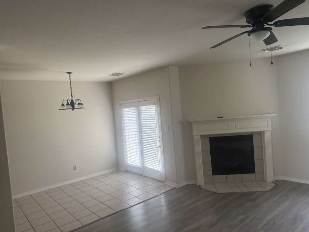 15815 Stiller Park Drive Property Photo 3