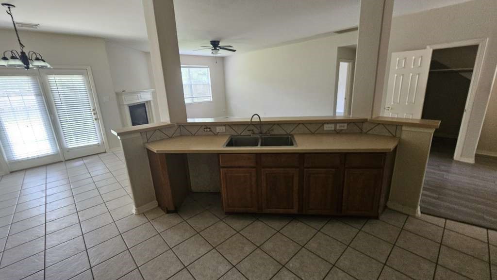 15815 Stiller Park Drive Property Photo 7