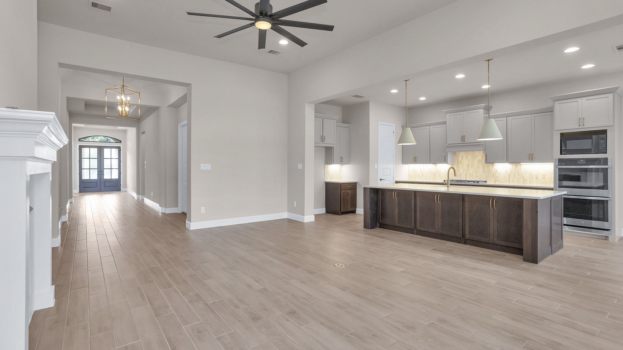 21935 Gateway Arch Drive Property Photo 6