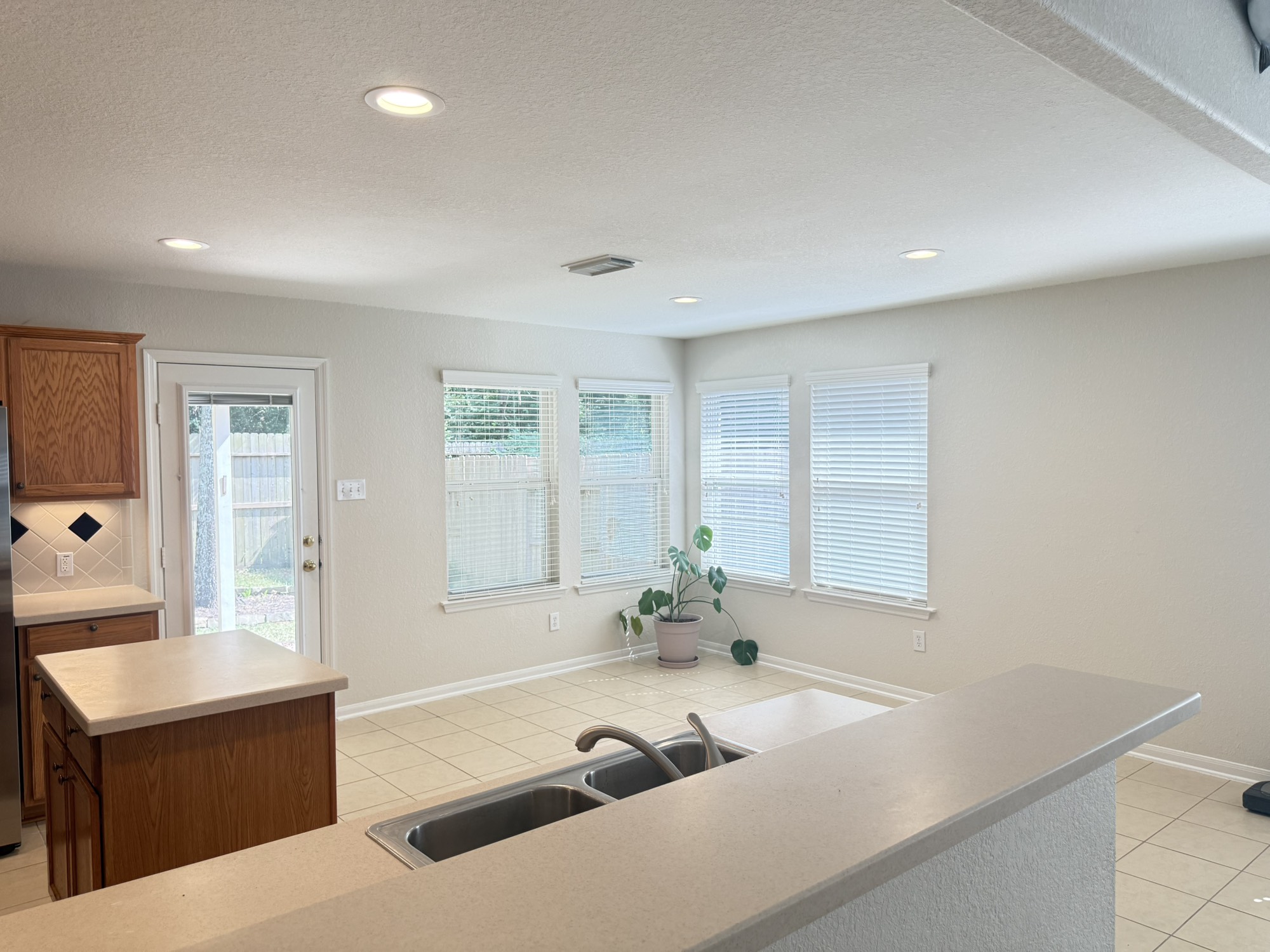 26 Prairie Oak Trail Property Photo 4