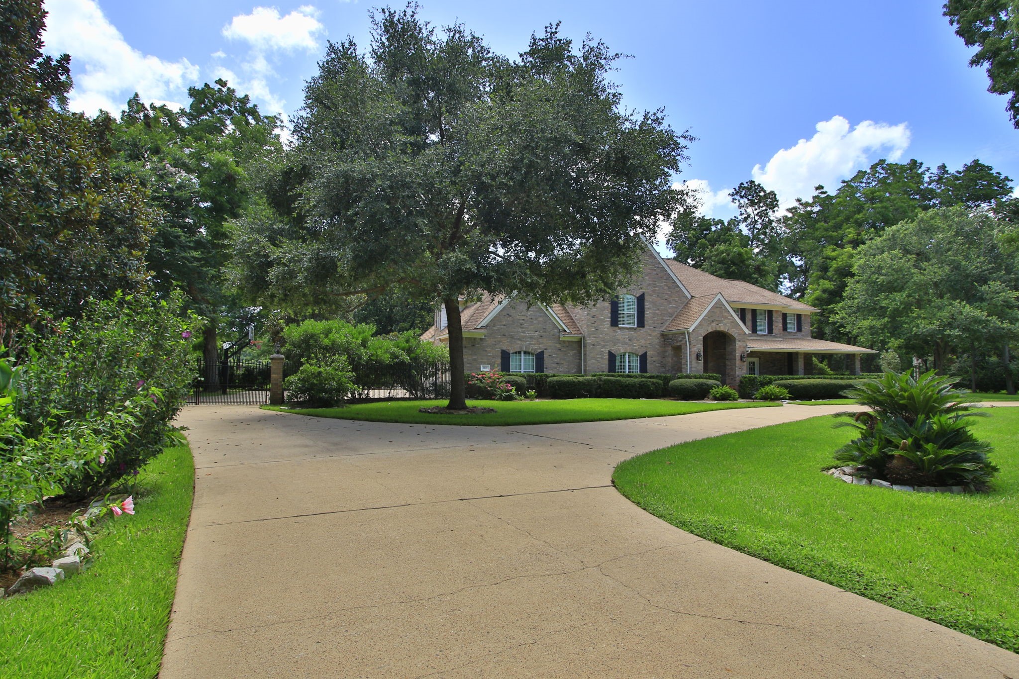 2407 Churchills Ferry Property Photo 3