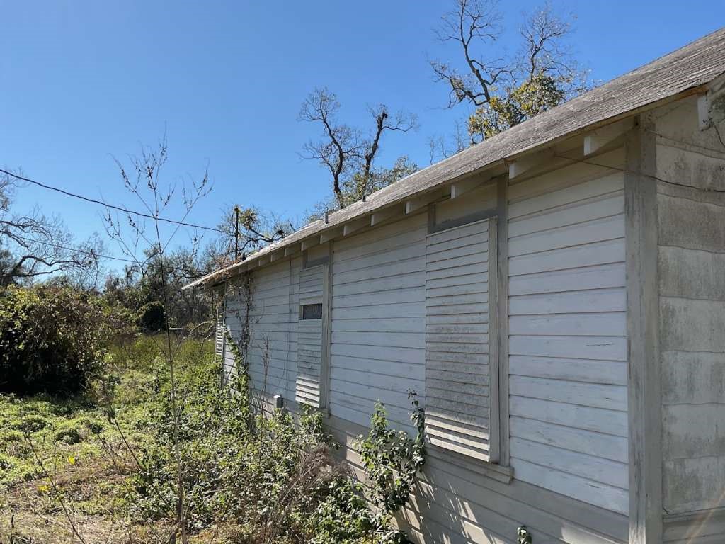 7103 Highway 36 Property Photo 1