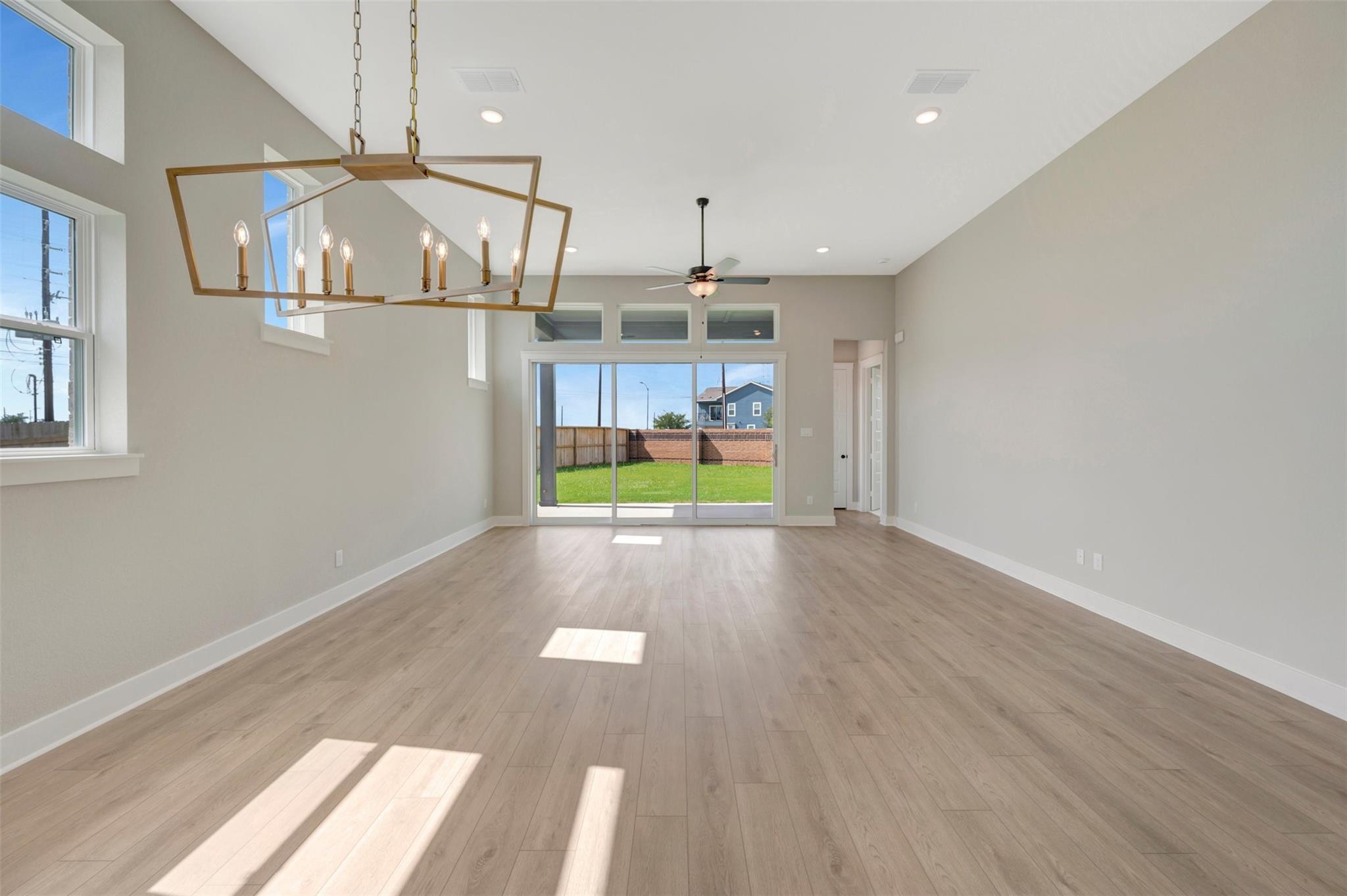 22750 Norcrest Hills Drive Property Photo 31