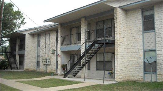200 Riverview Drive Property Photo 1