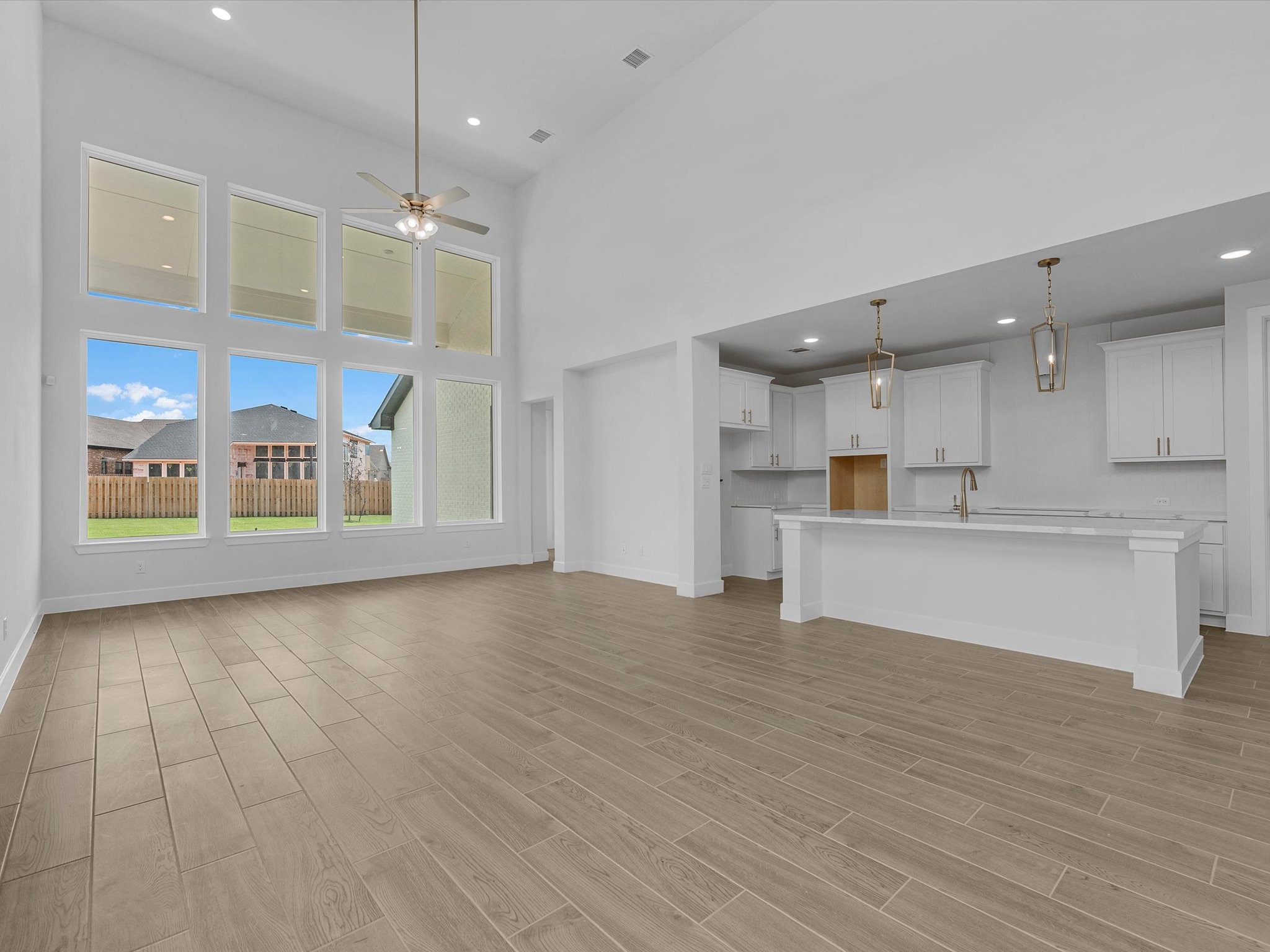 2018 Escobar Street Property Photo 3