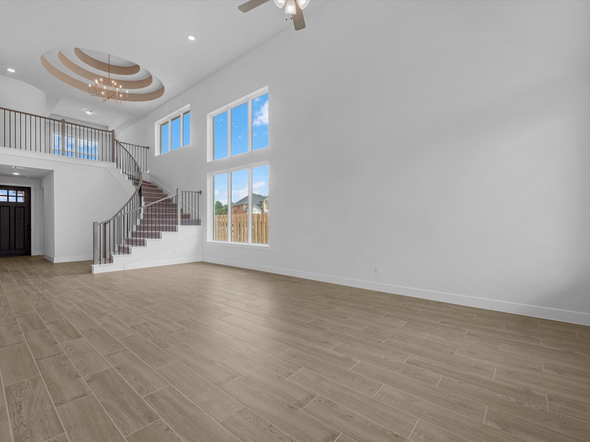 2018 Escobar Street Property Photo 5