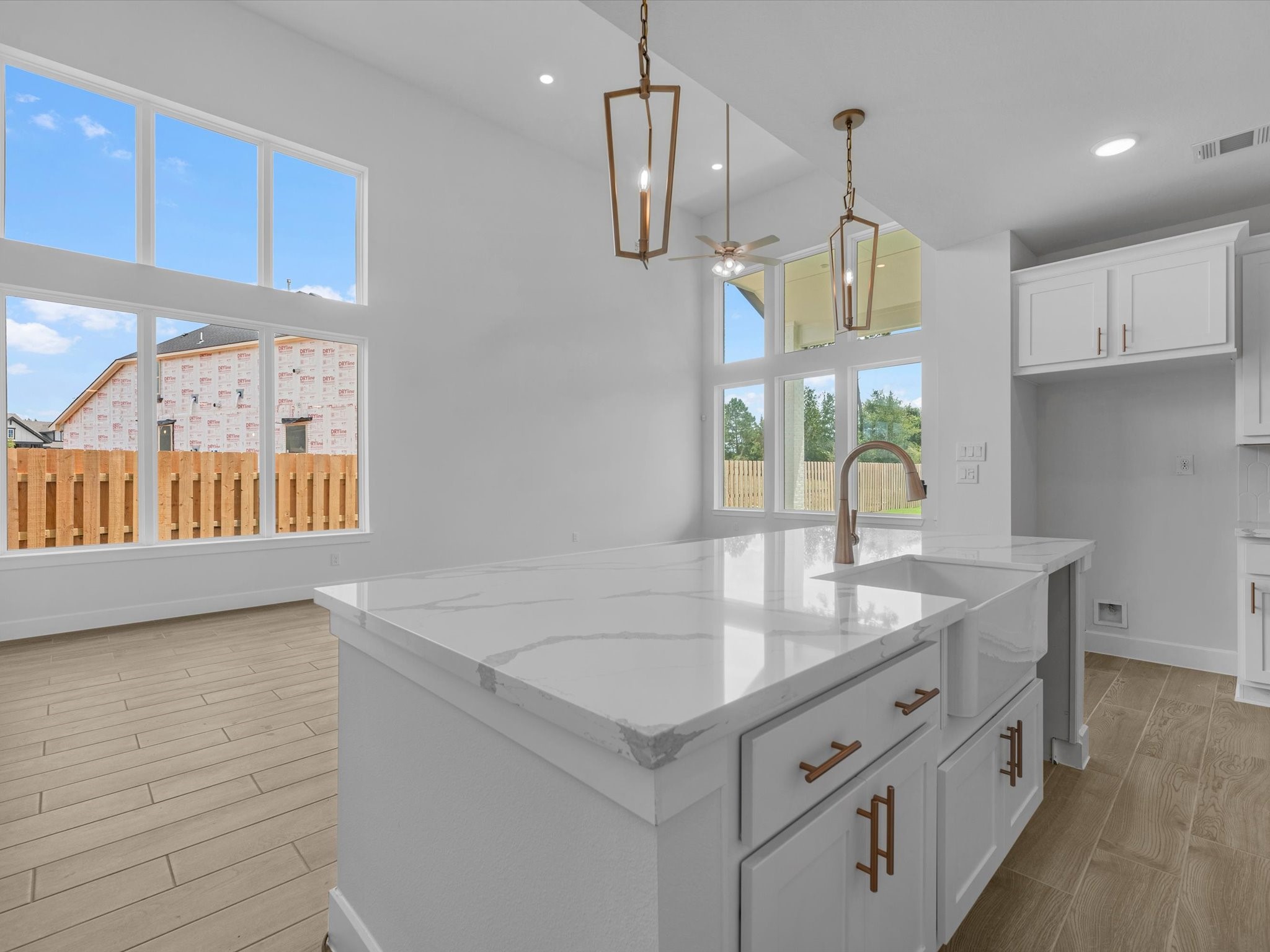 2018 Escobar Street Property Photo 8
