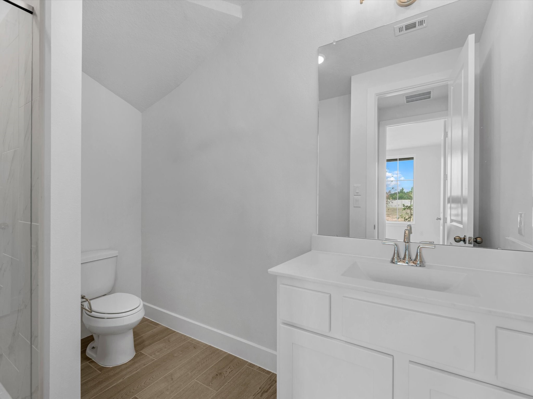 2018 Escobar Street Property Photo 14