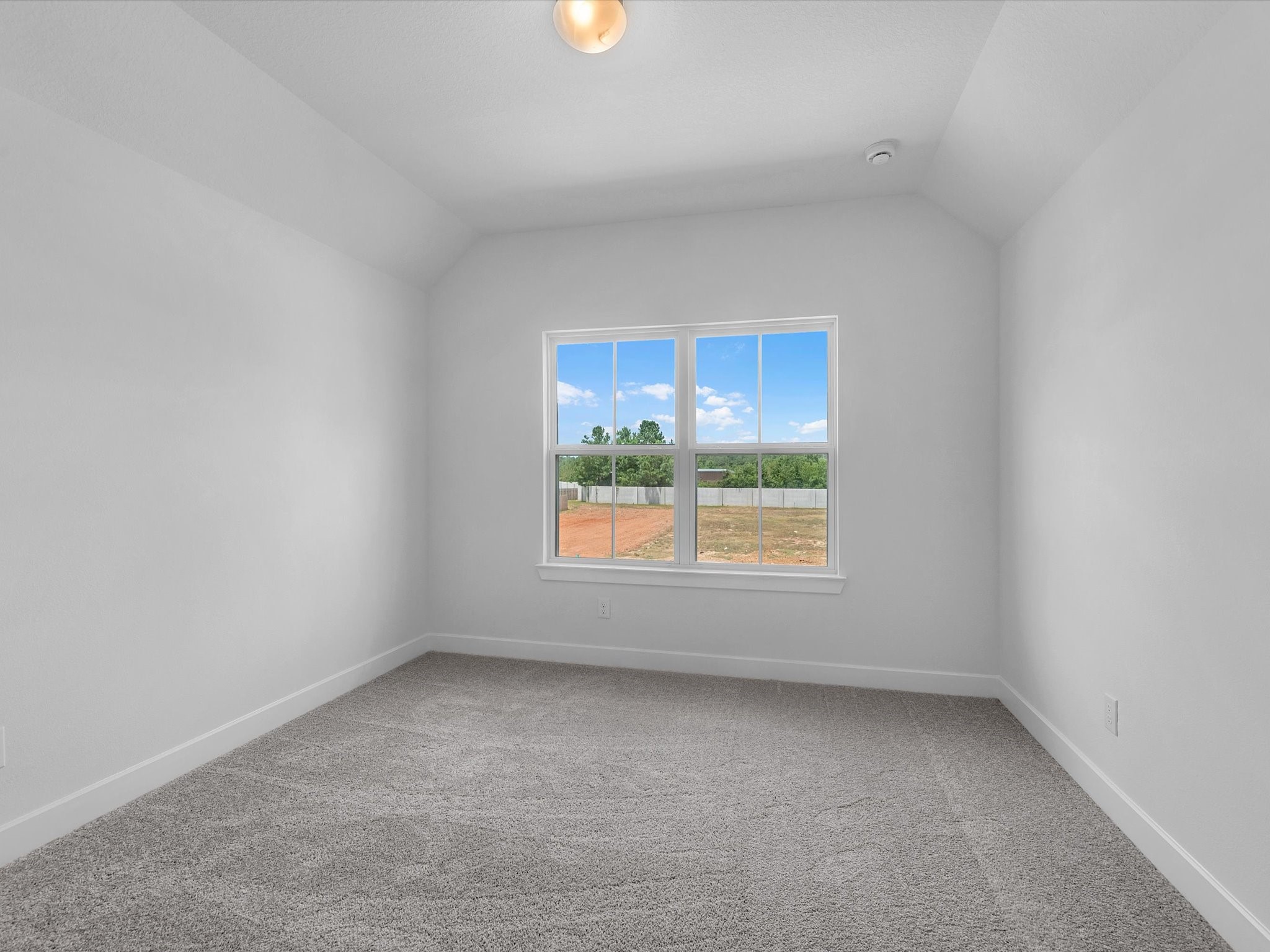 2018 Escobar Street Property Photo 18