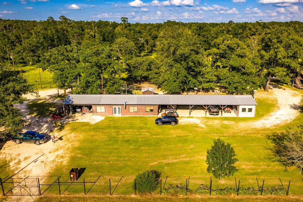 1017 County Road 4650 Property Photo 15