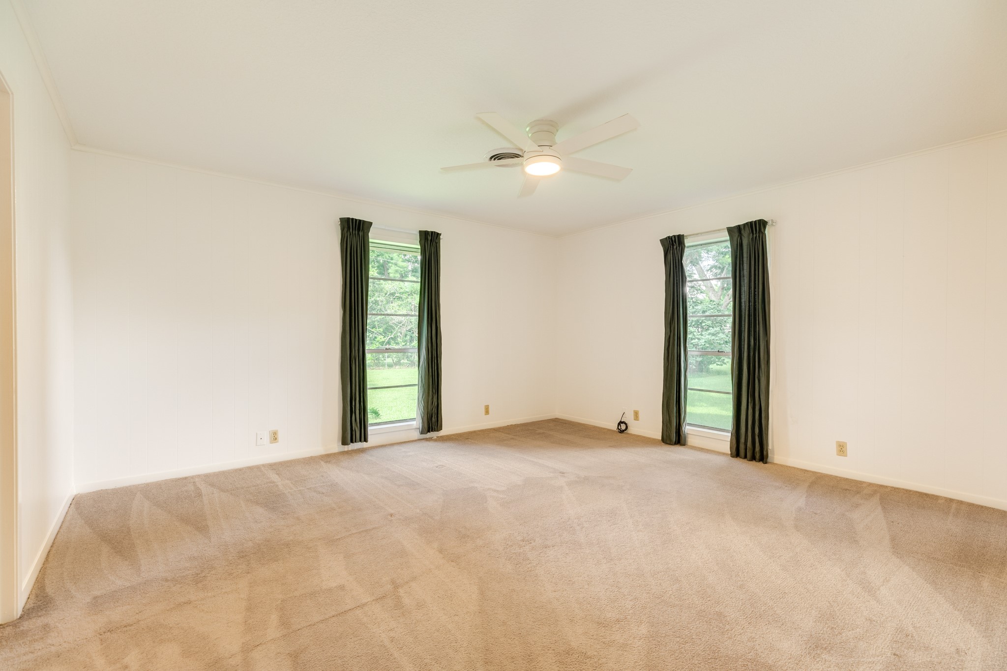 120 Southern Oaks Drive Property Photo 22