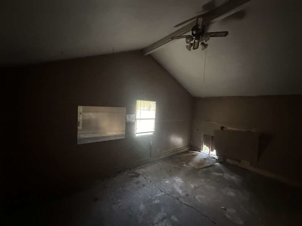 312 Mistletoe Drive Property Photo 7