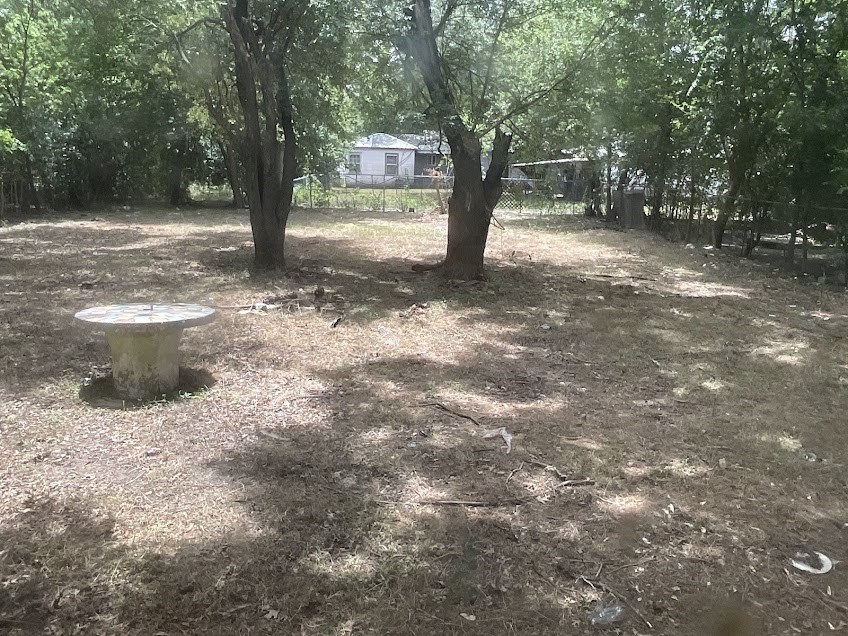 312 Mistletoe Drive Property Photo 12