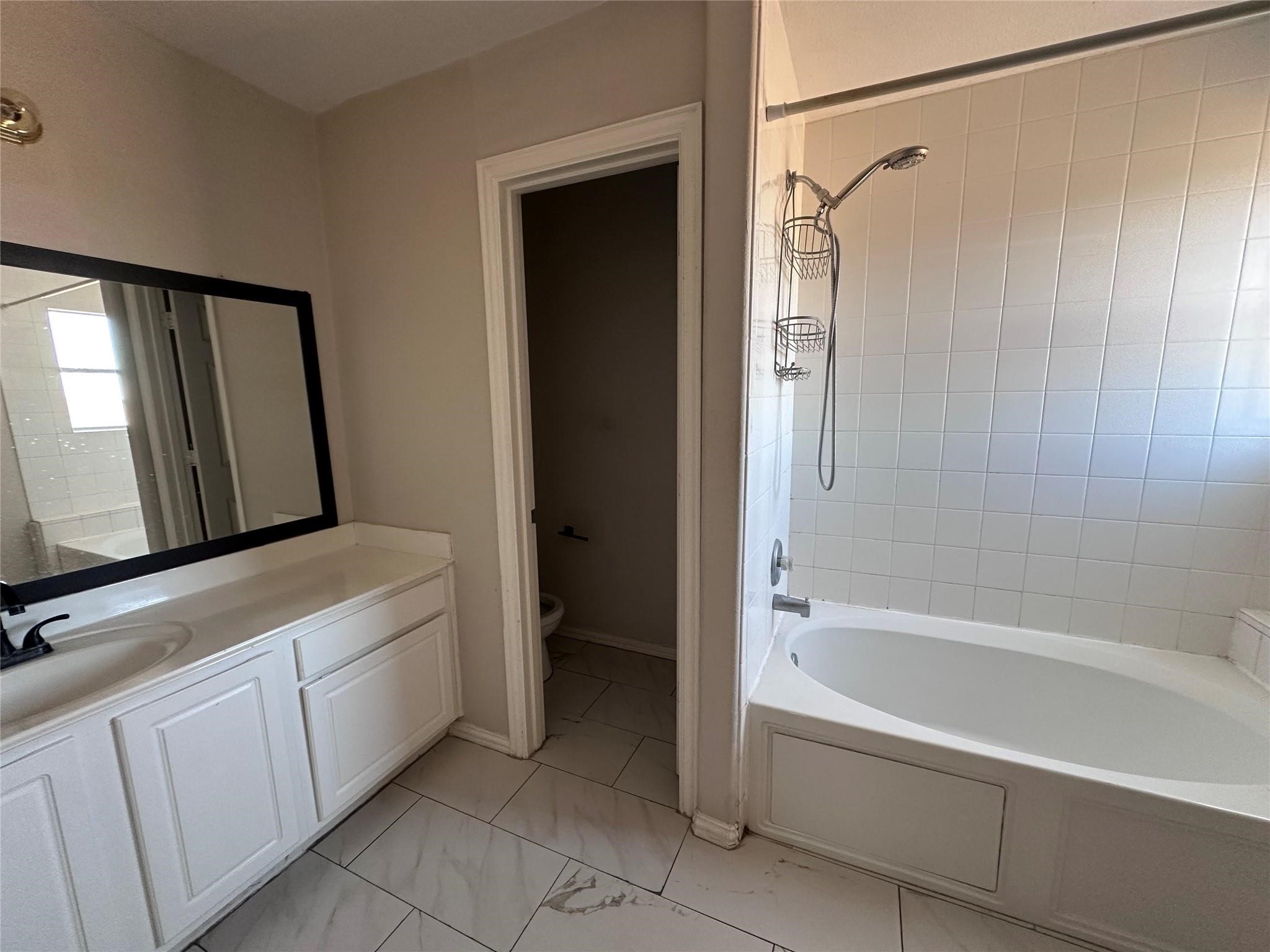 12418 Sunlit Wood Way Property Photo 13