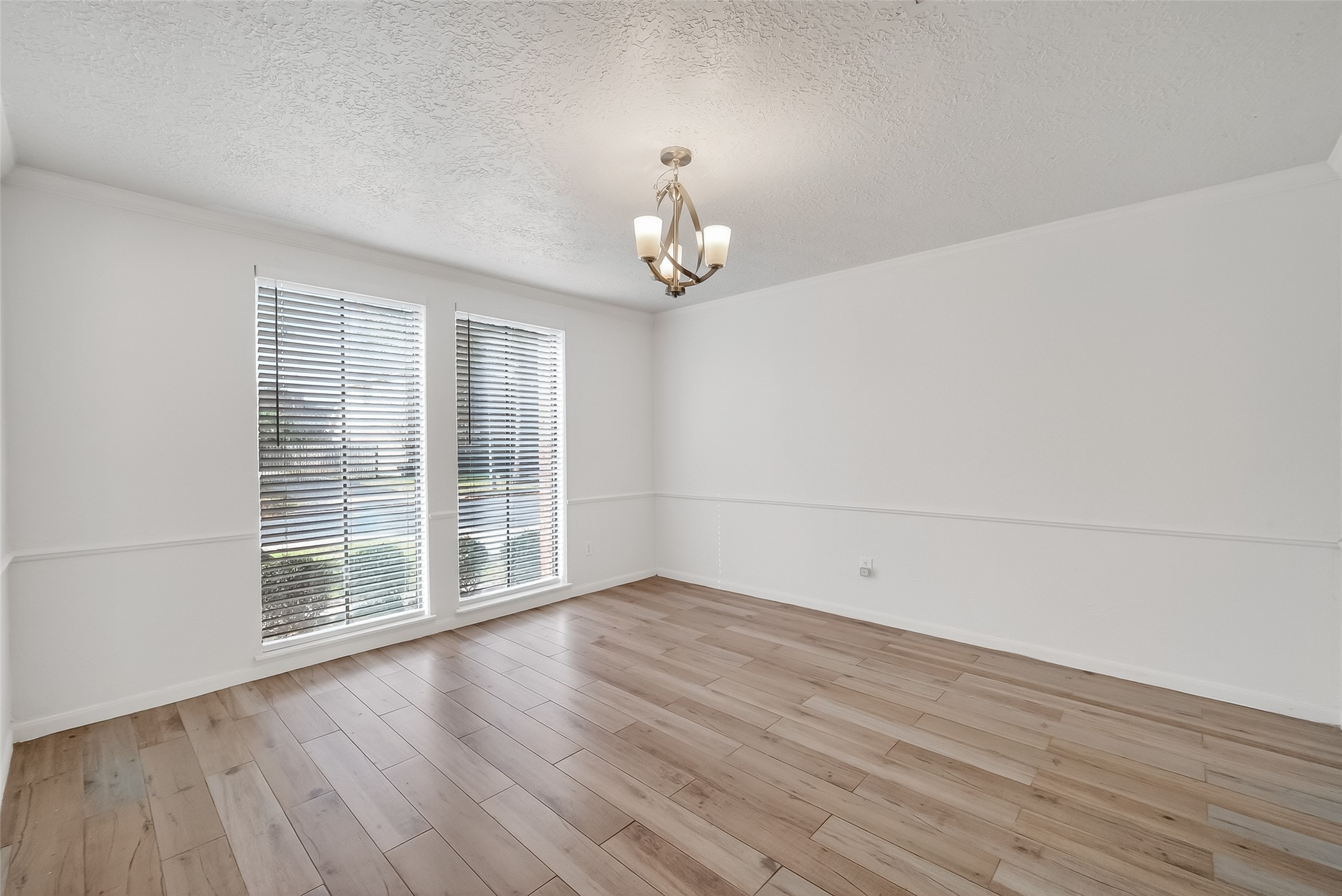 3435 Ashton Park Drive Property Photo 27