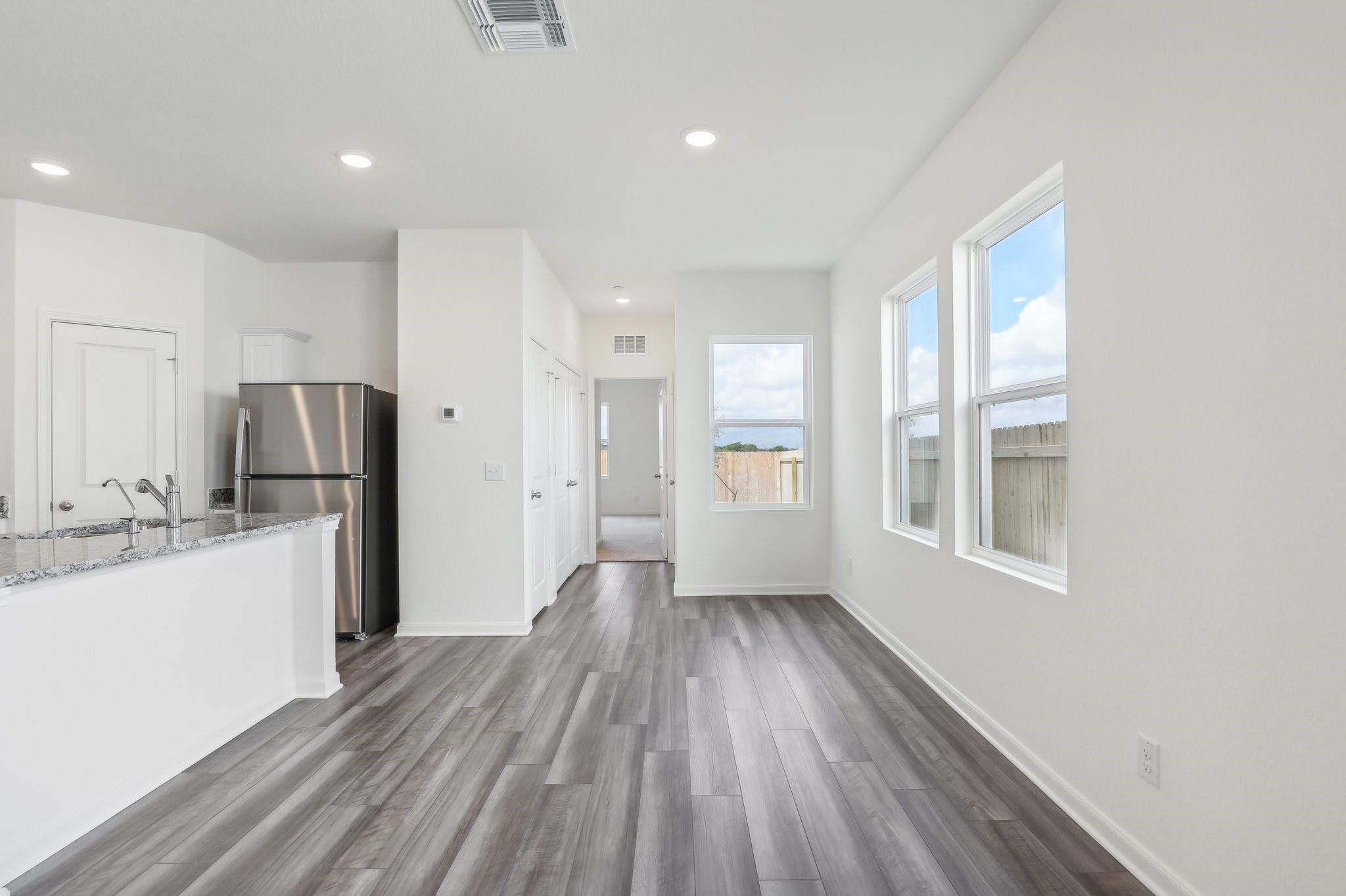 20415 Arches Road Property Photo 7
